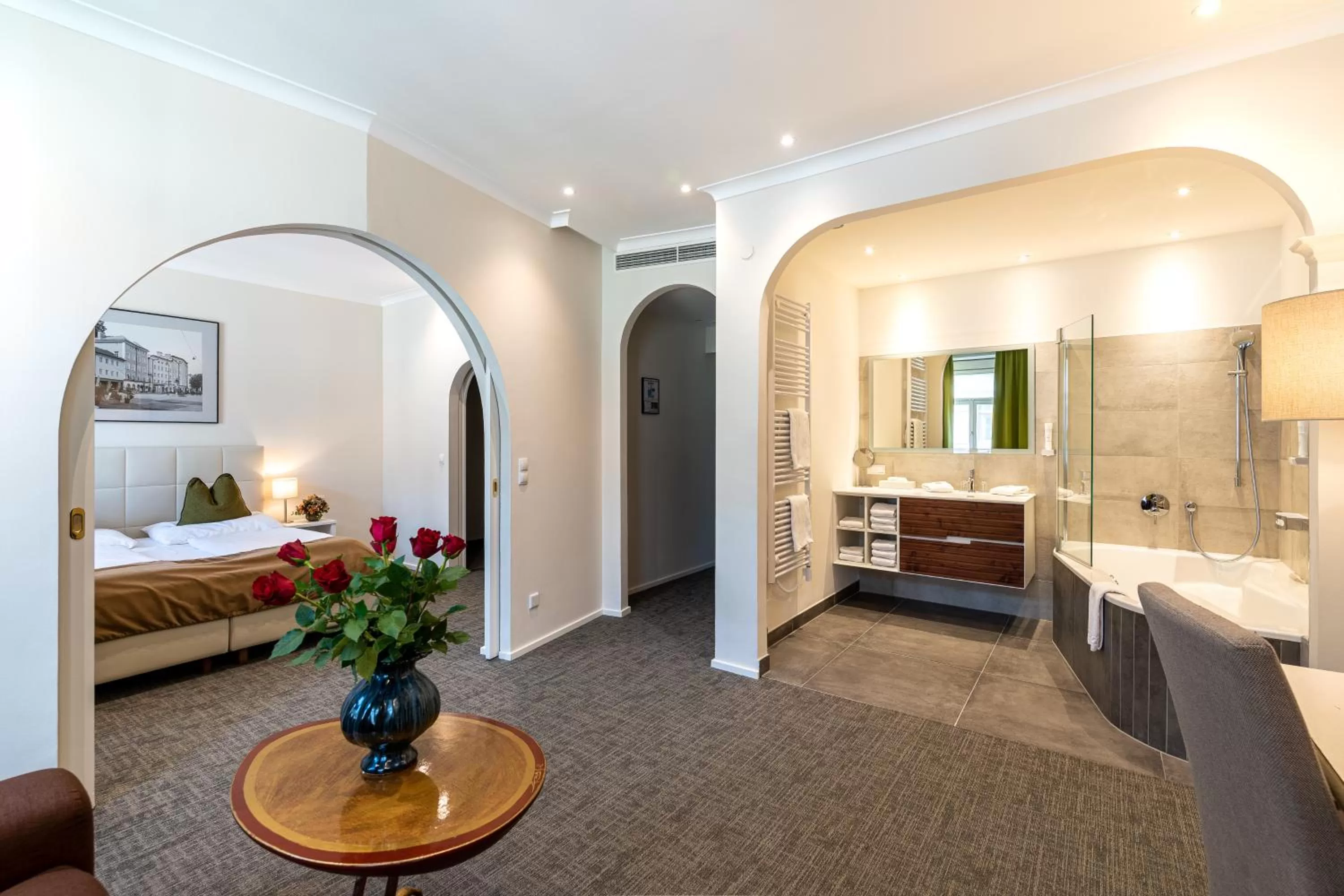 Living room, Bed in Altstadthotel Wolf-Dietrich