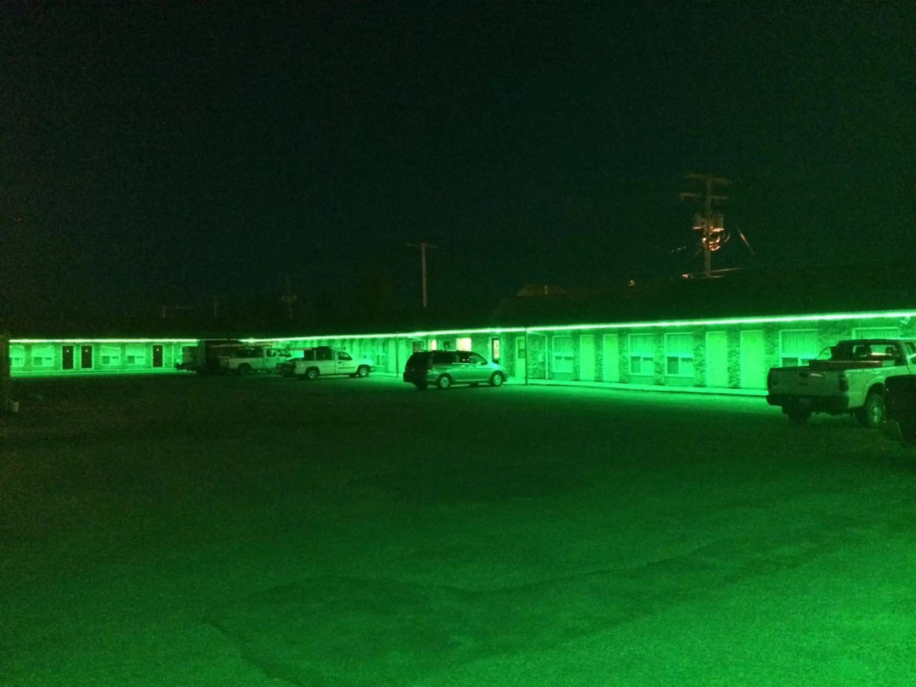 Property Building in Wheel Inn Motel