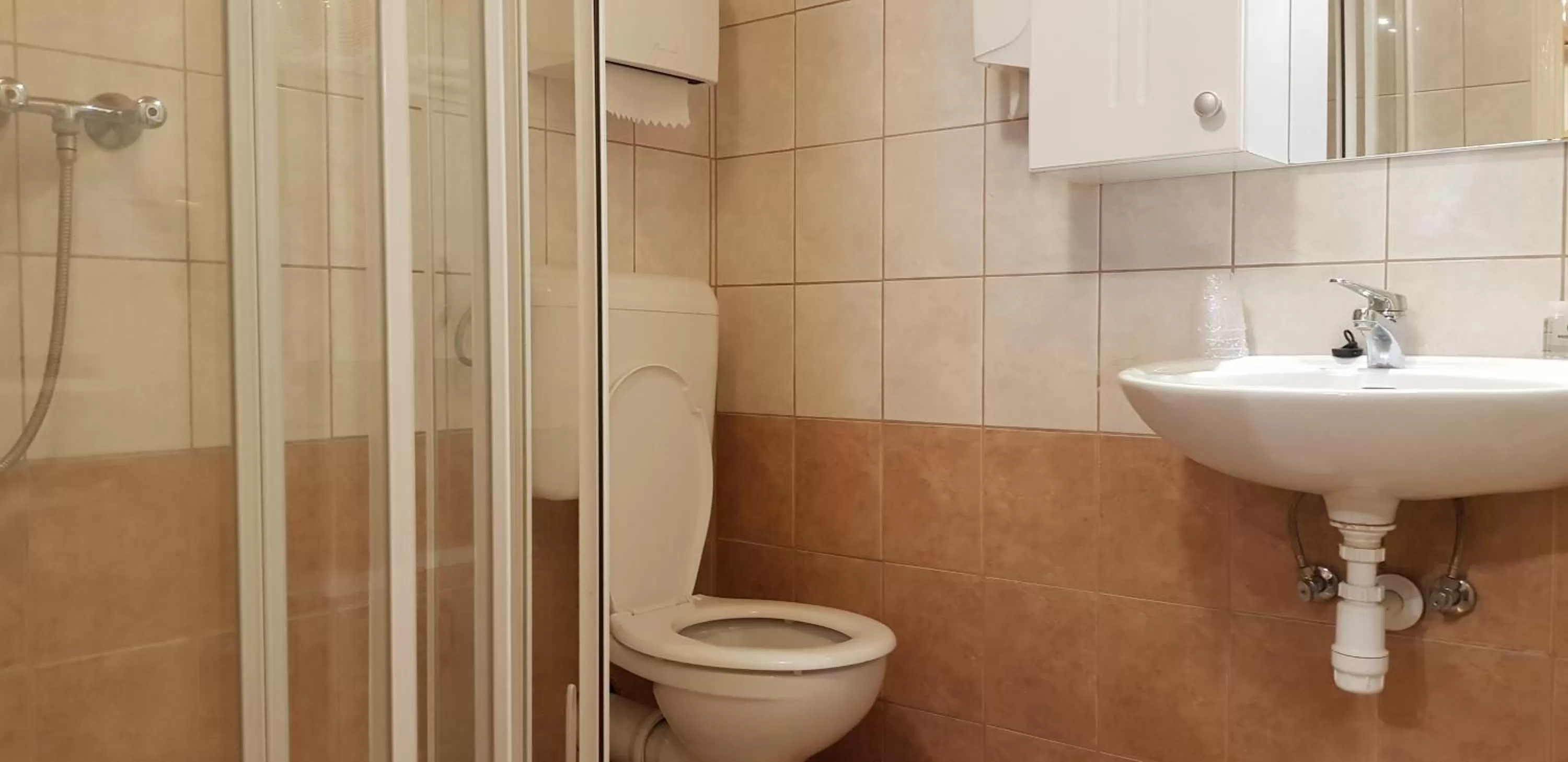 Central Panzió Gyula