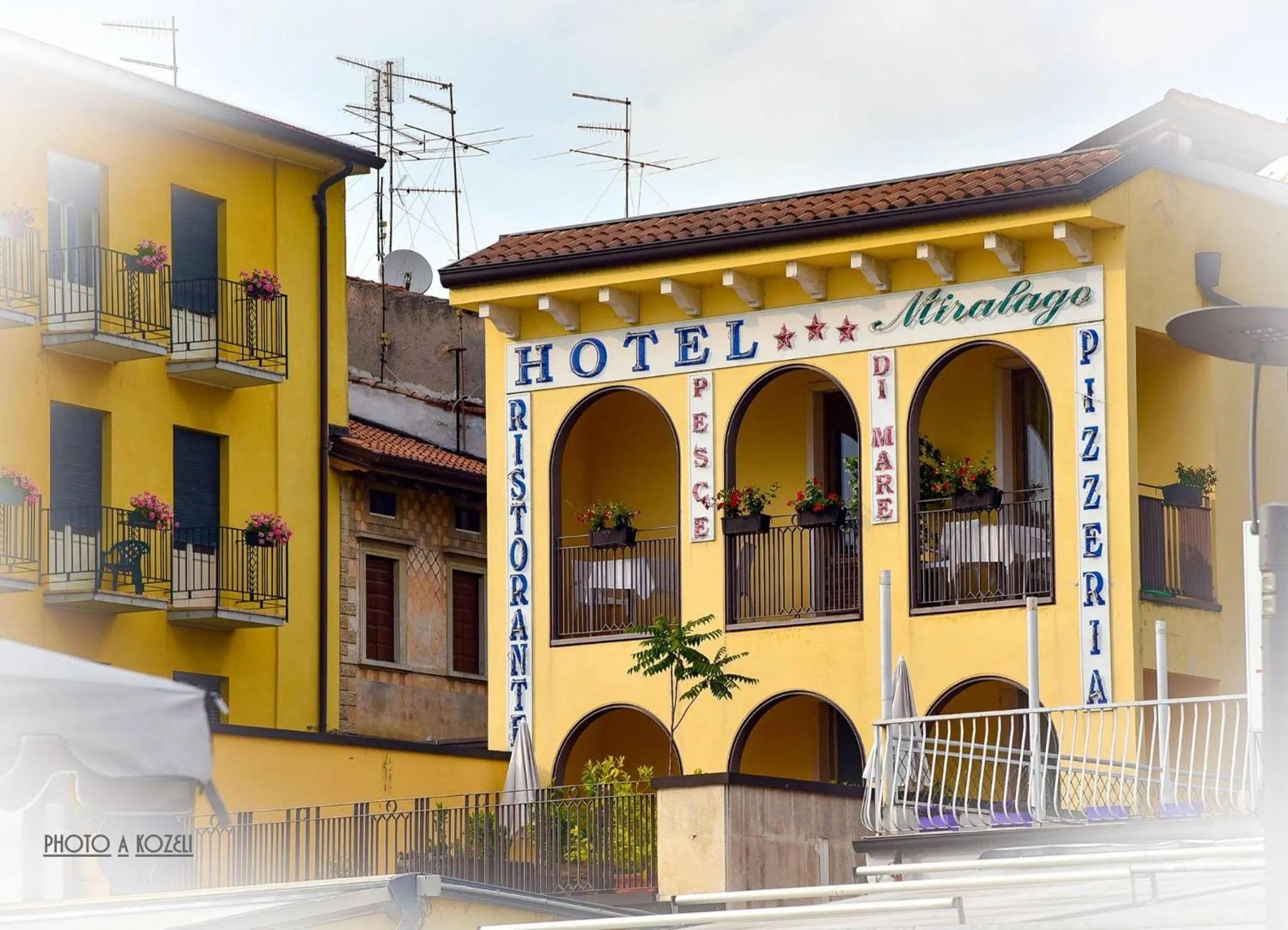 Property building in Hotel Ristorante Miralago