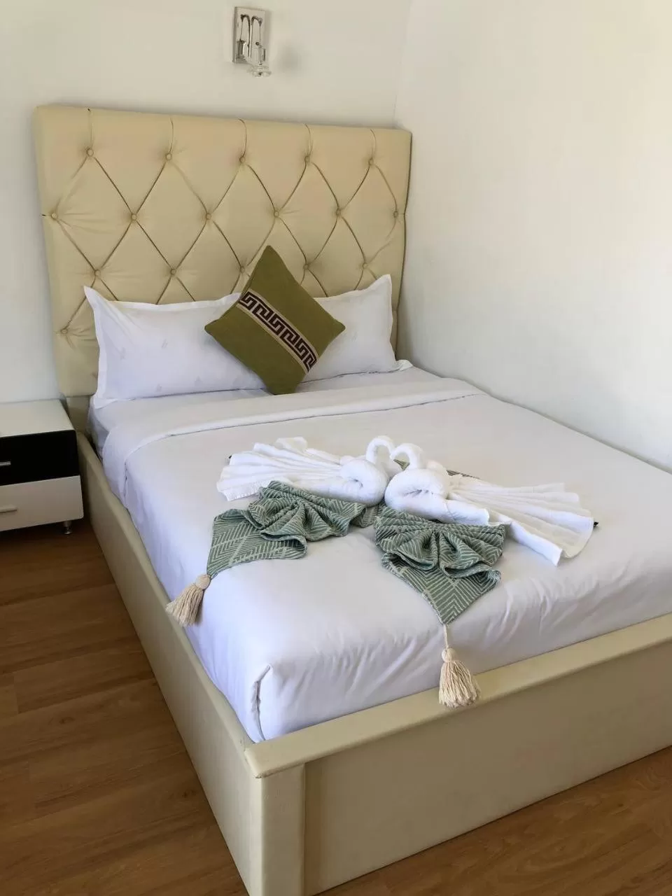 Bed in Jasmine River Front