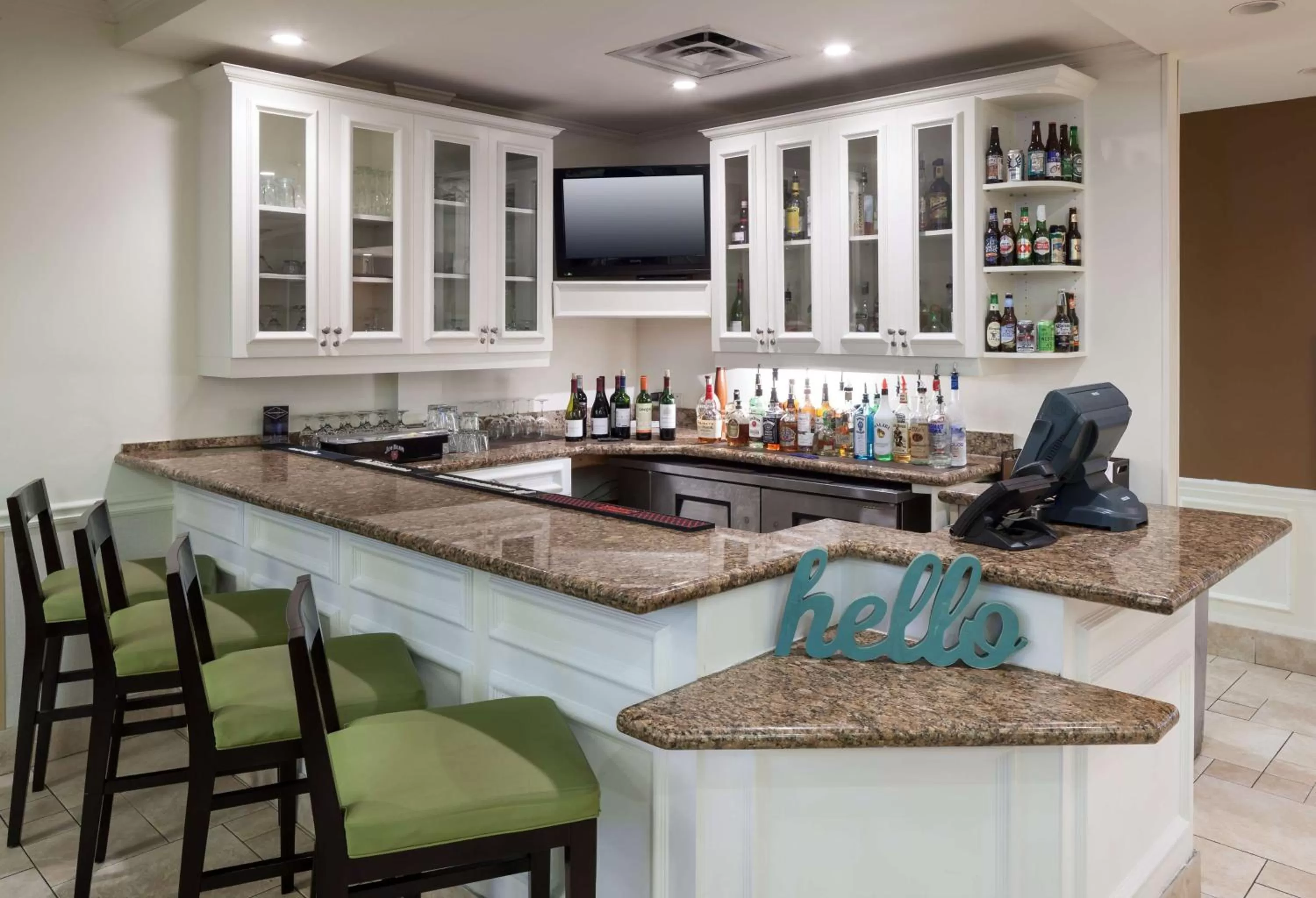 Lounge or bar in Hilton Garden Inn Savannah Airport