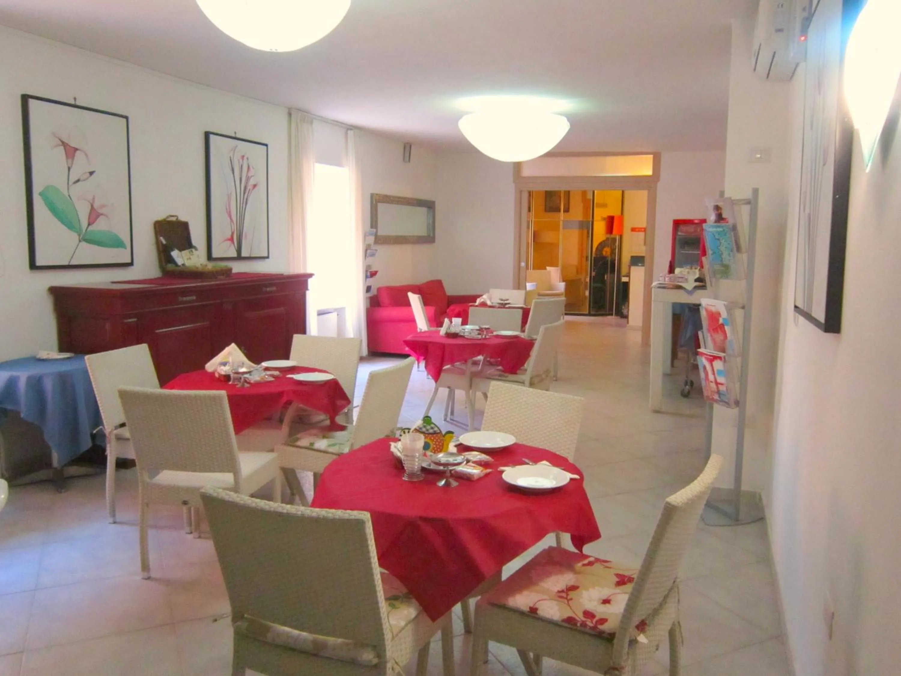 Communal lounge/ TV room in Maison Degas-Dimora di Charme