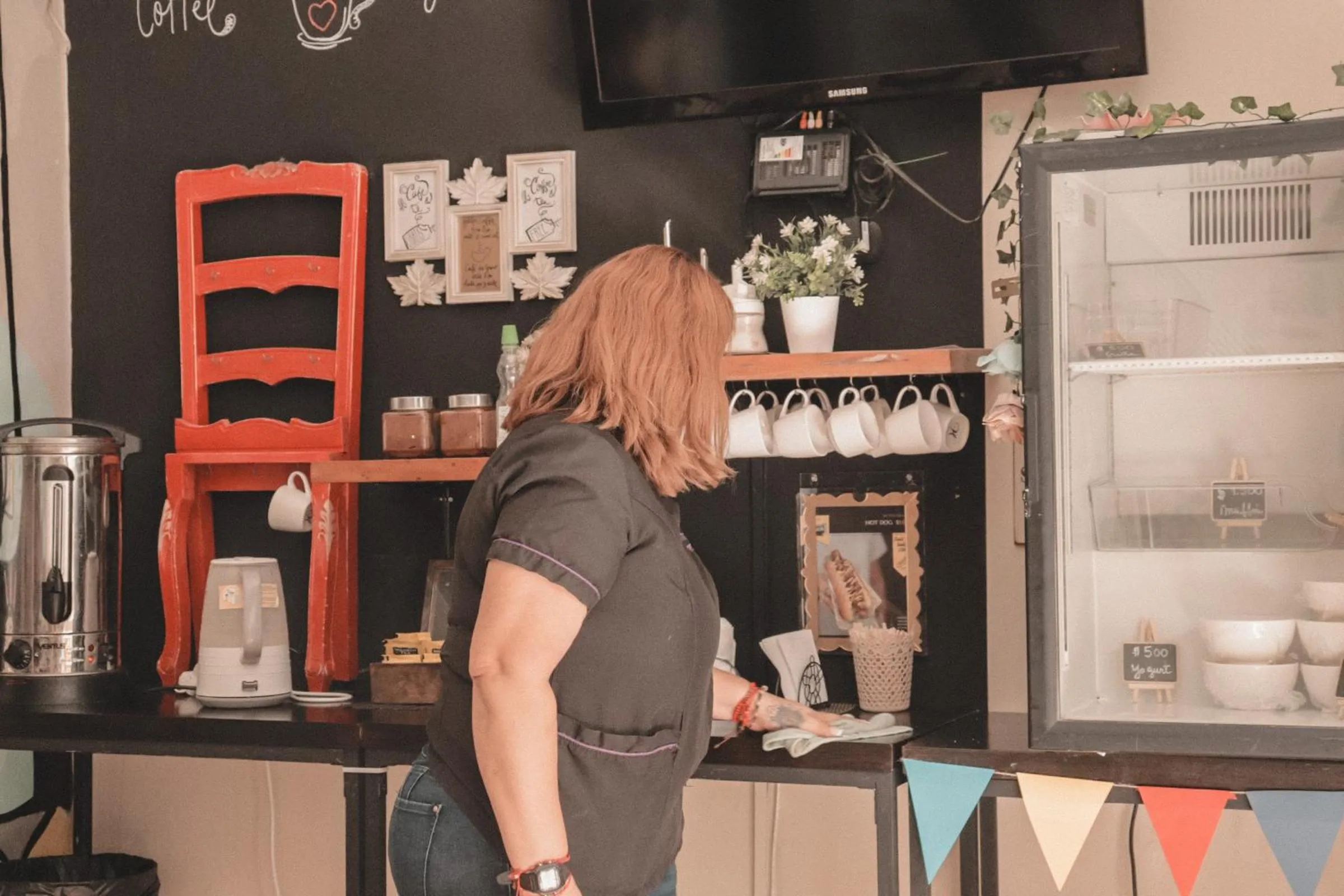 Coffee/tea facilities in Hostal Providencia