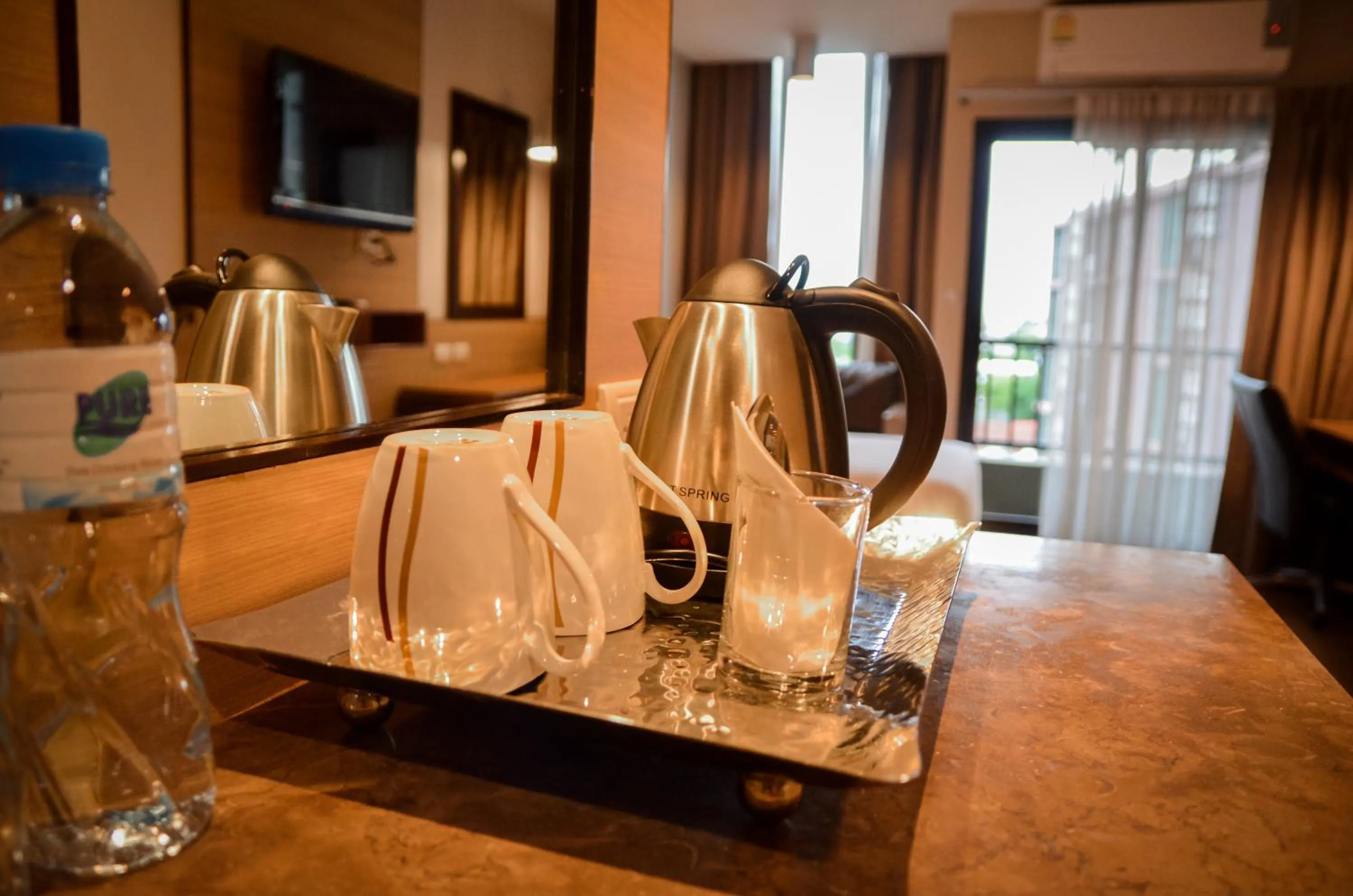 Coffee/tea facilities in Marsi Hotel Bangkok
