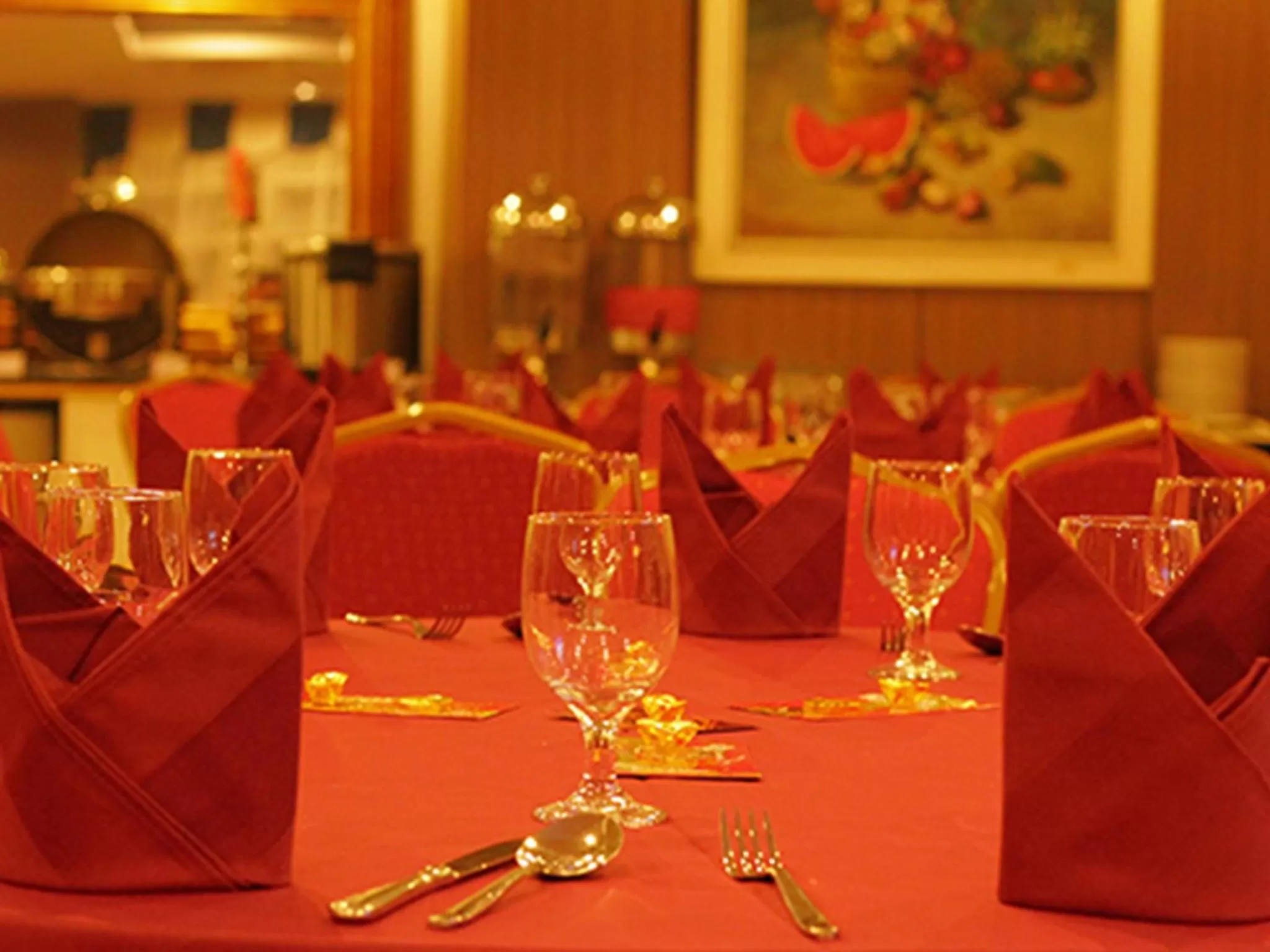 Restaurant/places to eat in The Cube Hotel Malioboro, Azana Hotels Collection