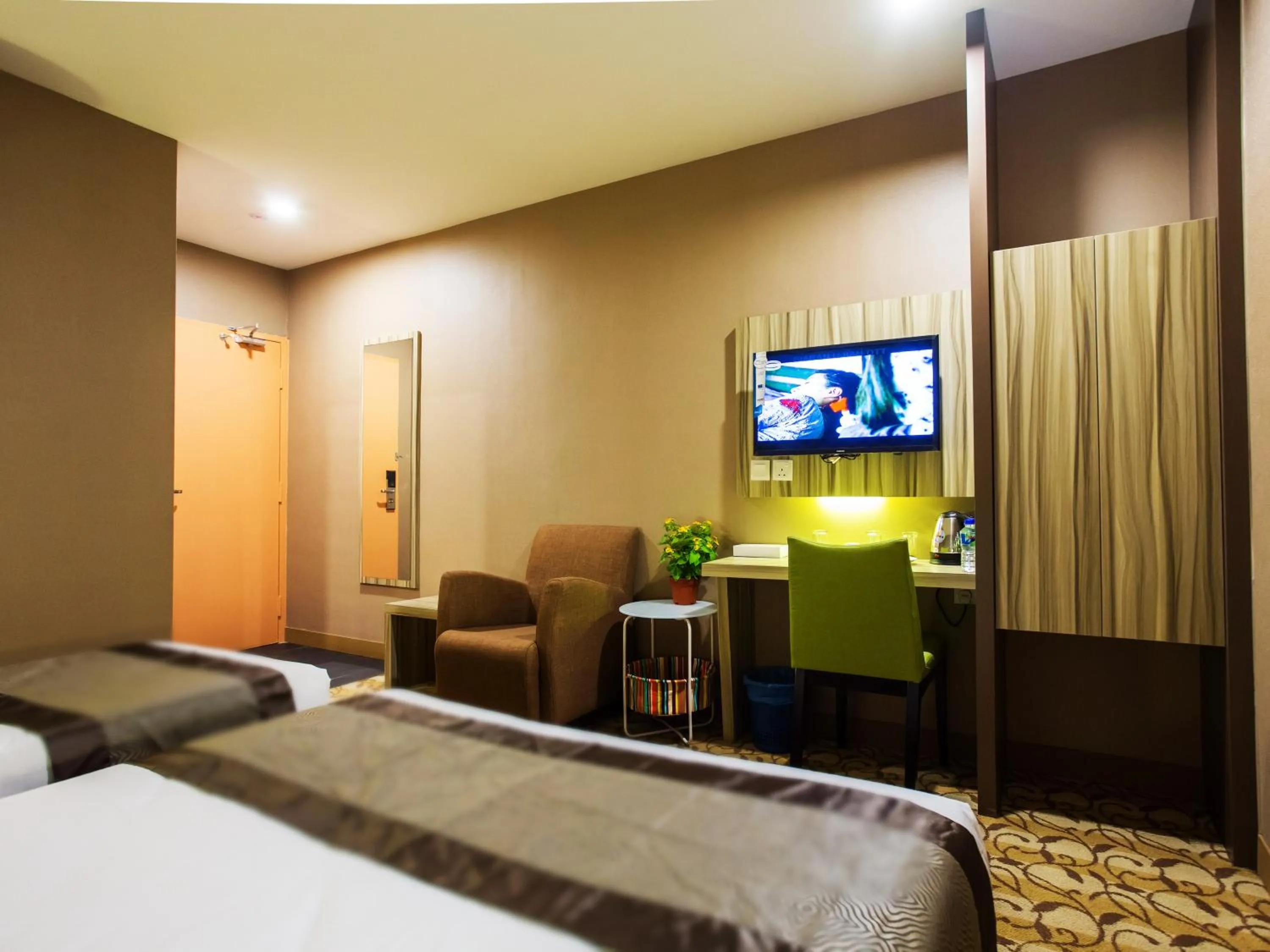 Bedroom, Bed in LS Hotel