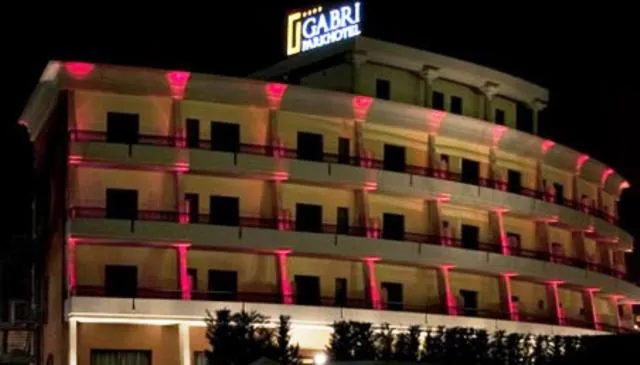 Facade/entrance in Gabri Park Hotel
