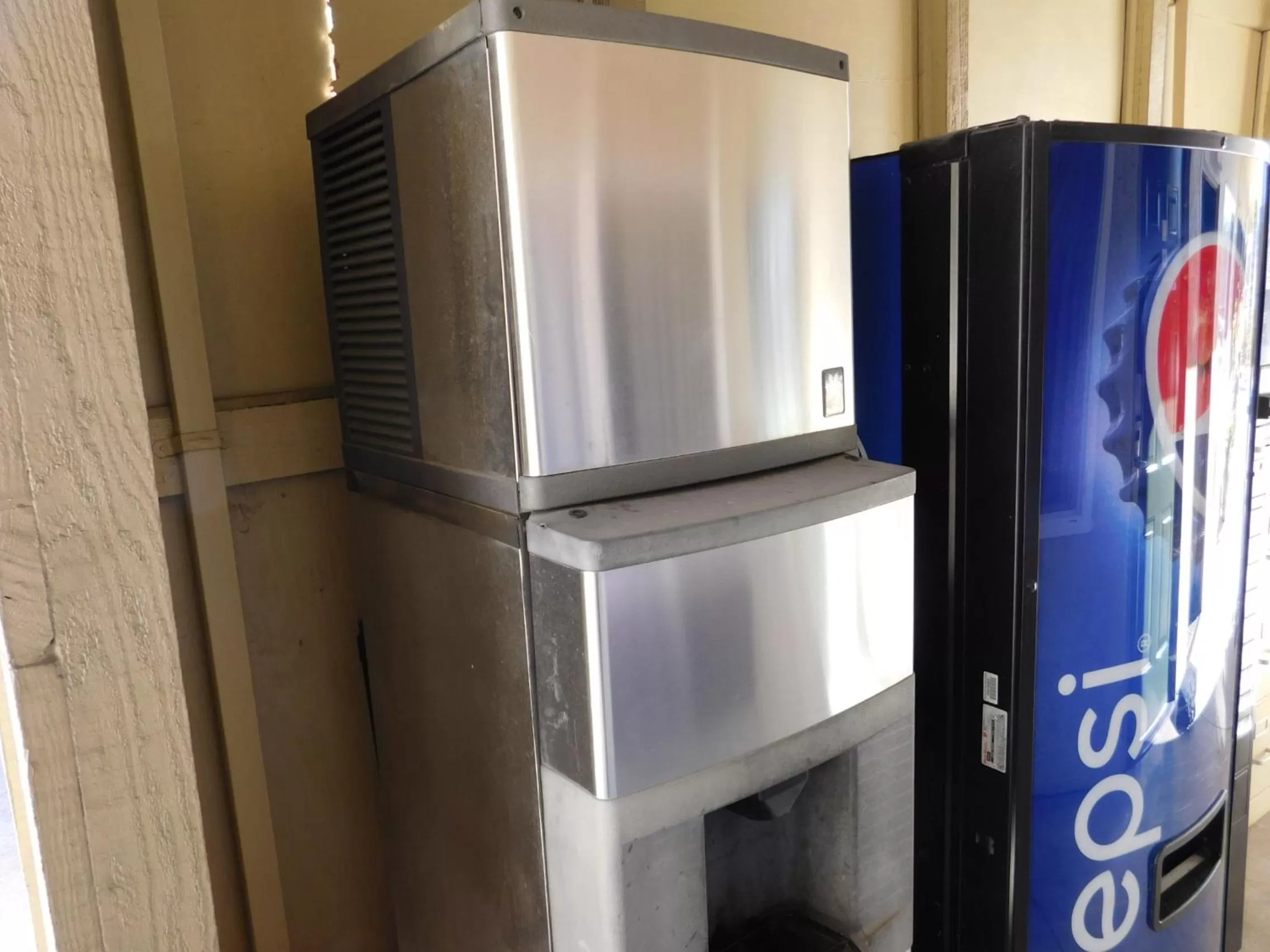 Other in Continental Lodge