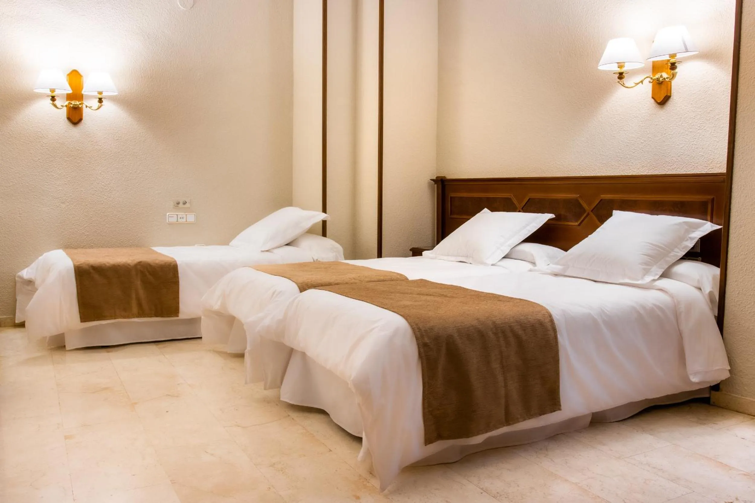 Bed in Hotel Reina Cristina