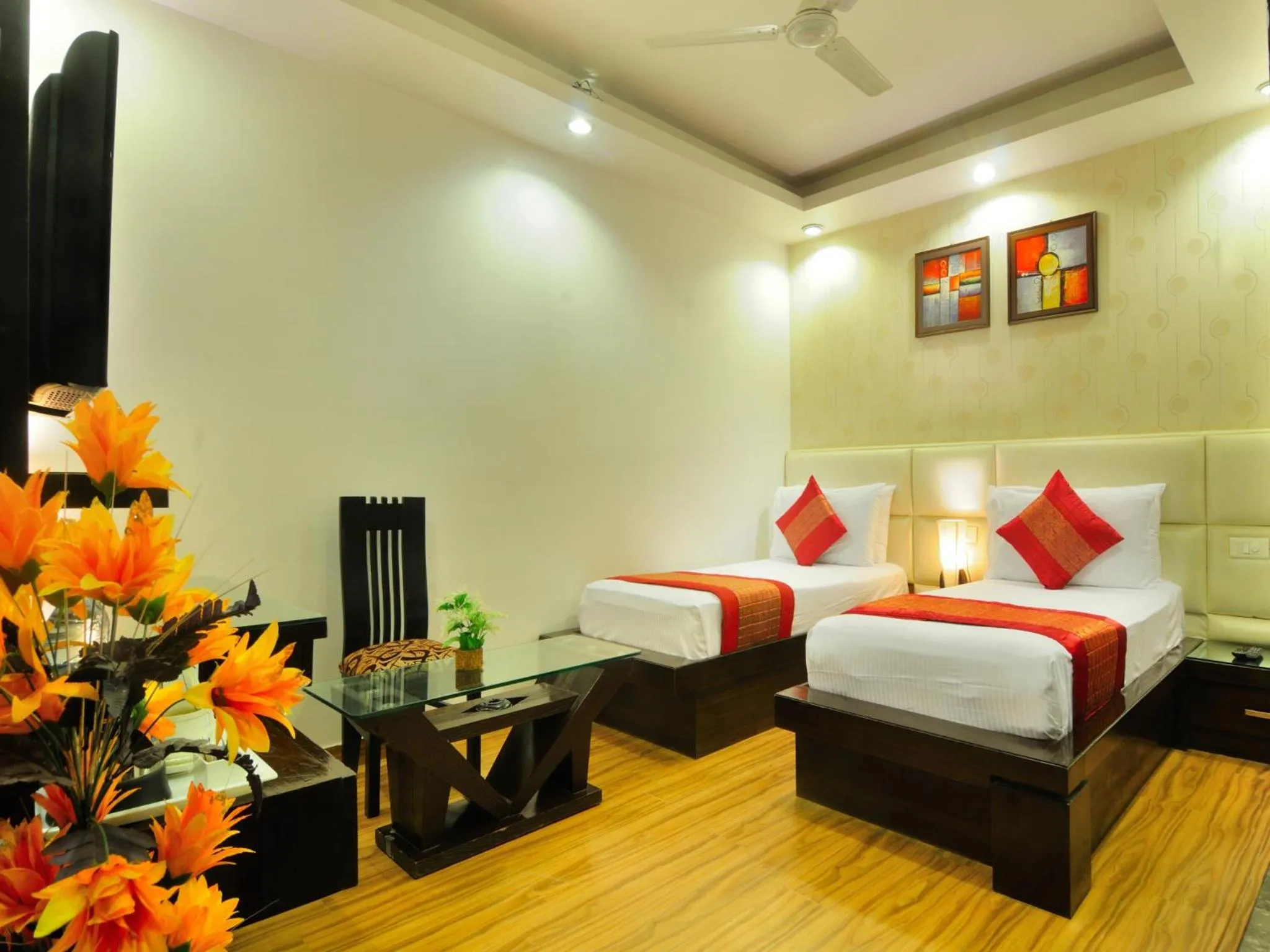 Bedroom, Bed in Hotel Elegance