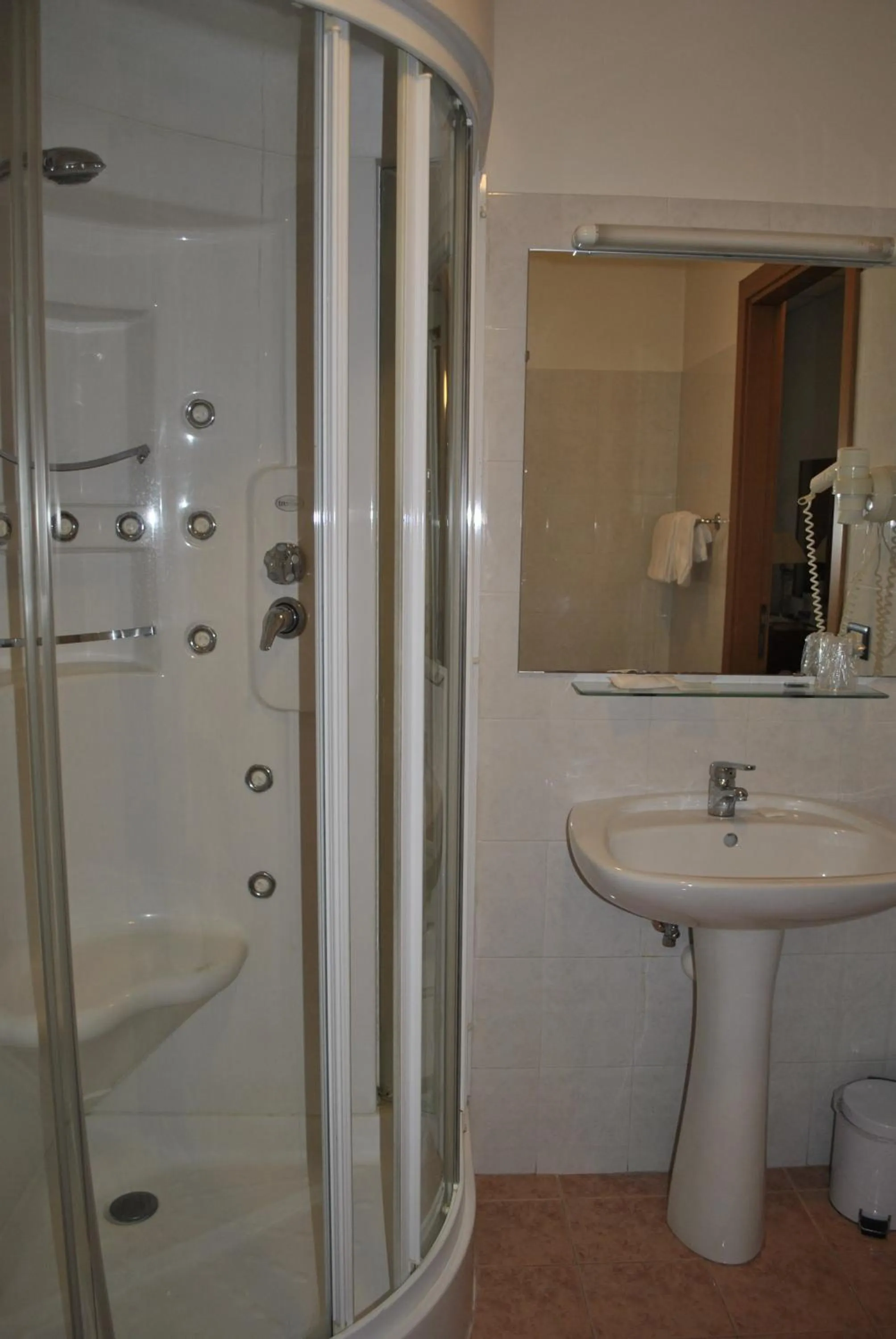 Bathroom in Albergo Al Viale