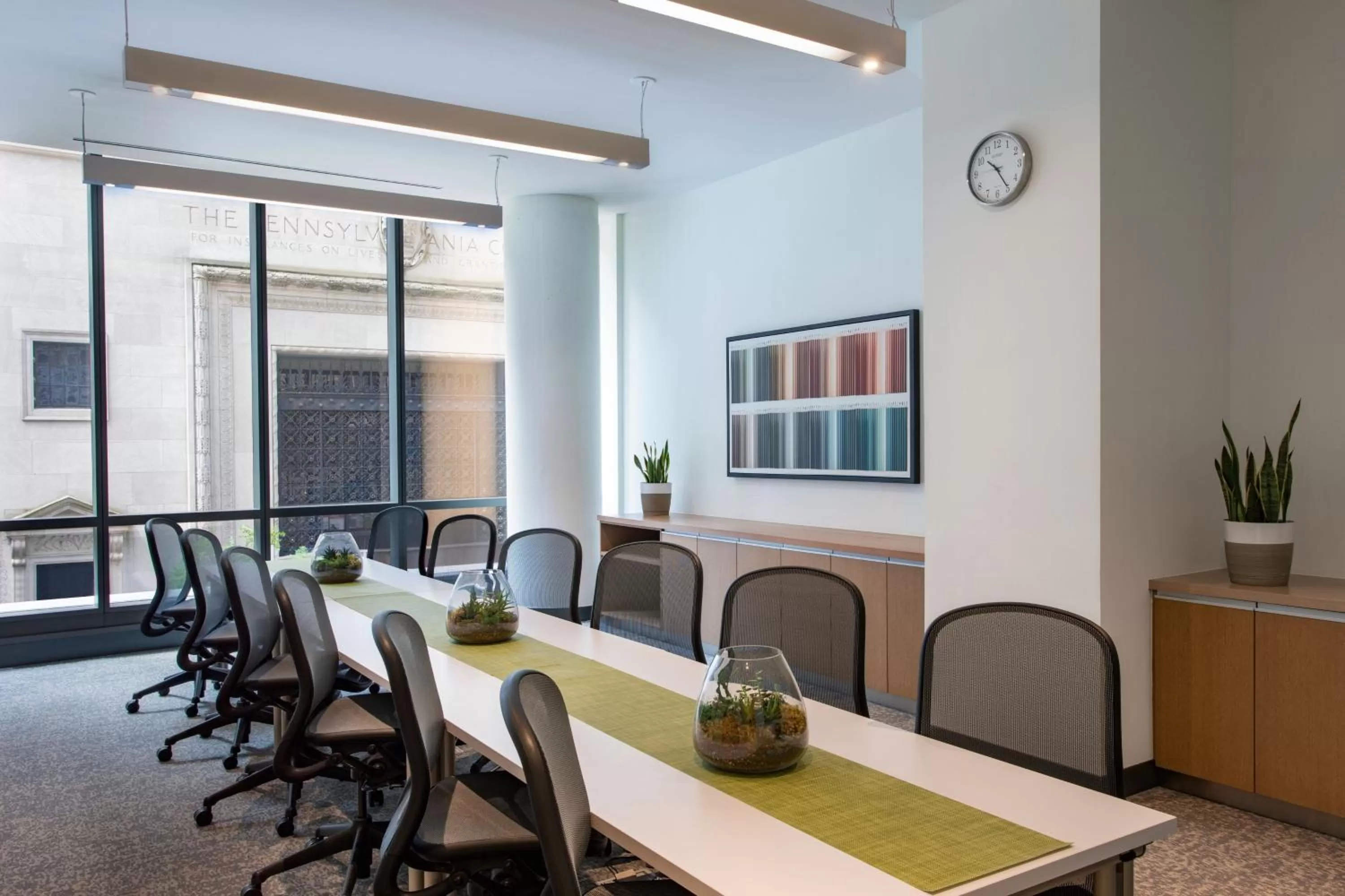 Meeting/conference room in Element Philadelphia Downtown