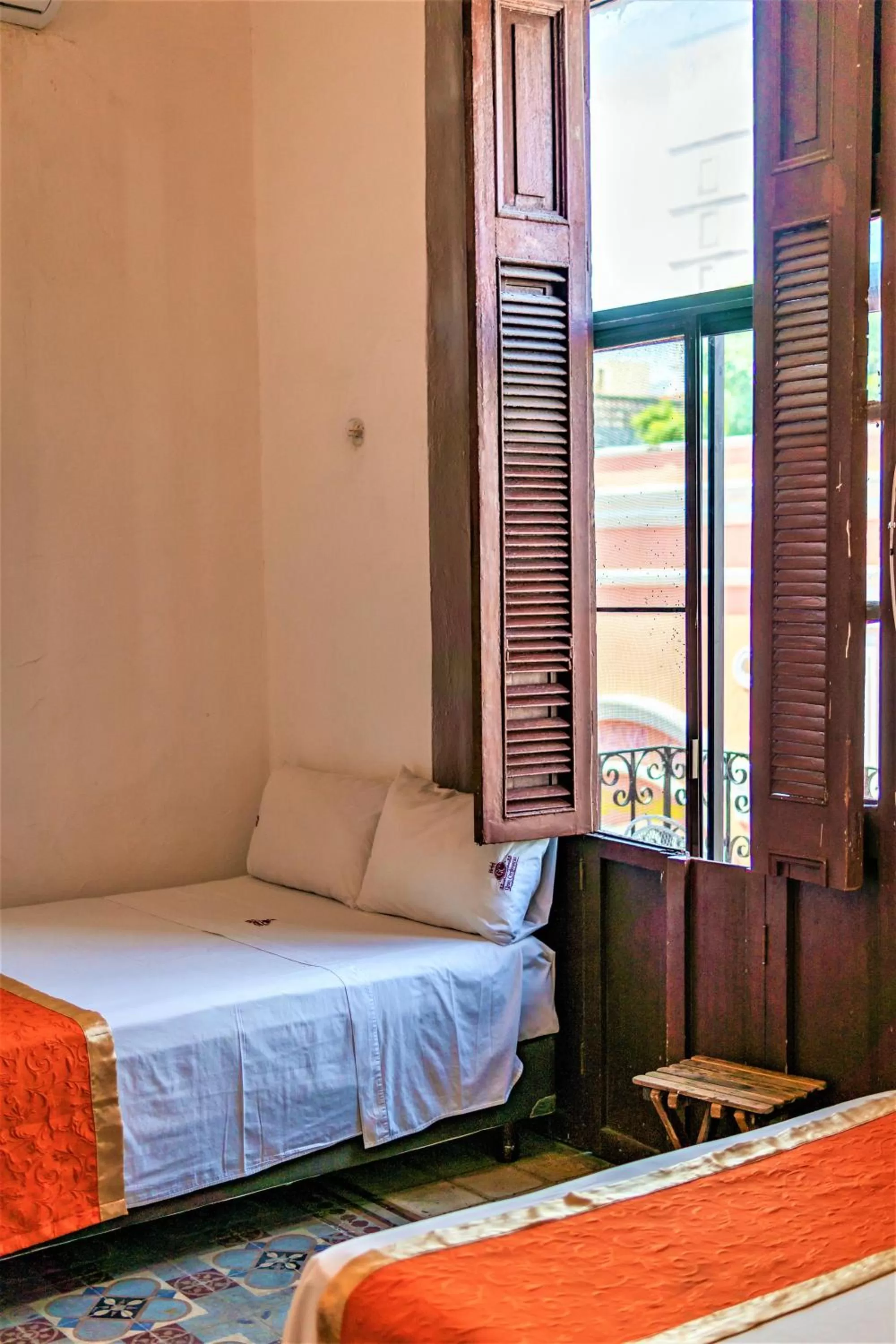 Photo of the whole room, Bed in Hotel Gran Centenario