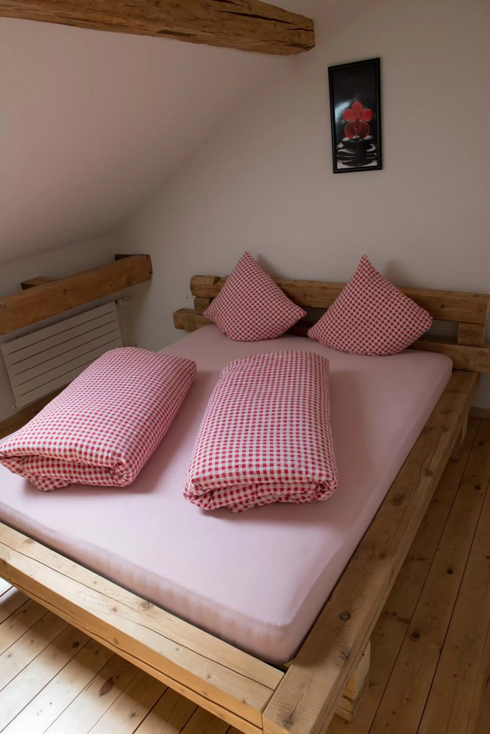 Photo of the whole room, Bed in Hirschen B&B