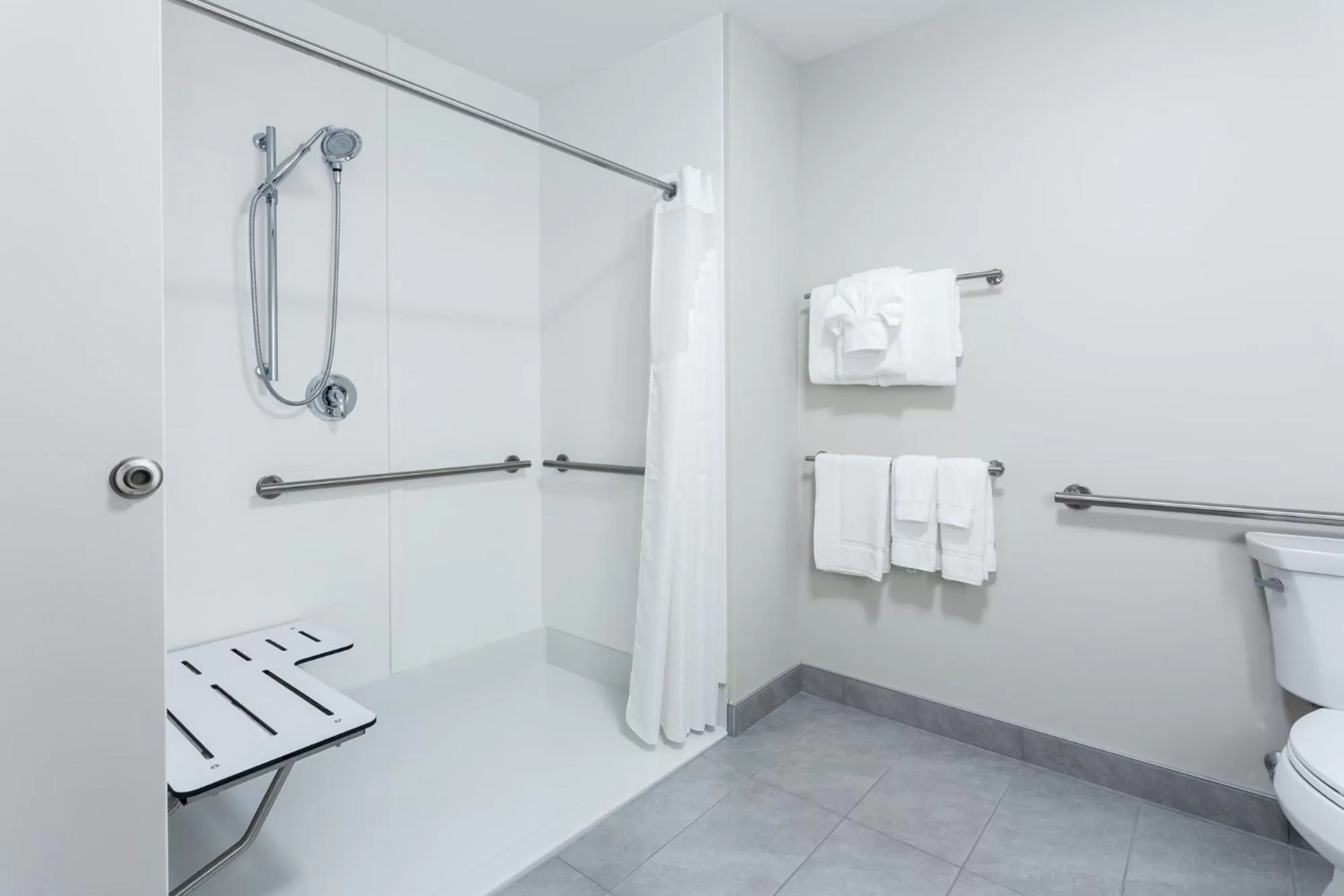 Bathroom in Holiday Inn Express & Suites - Rice Lake by IHG