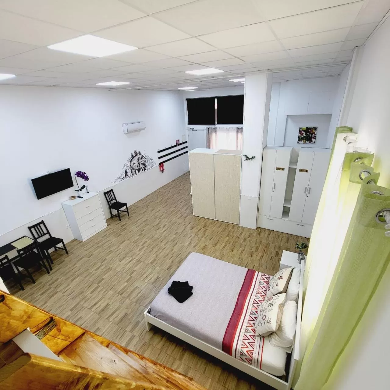 Grandera Apart`s - Lliri 7