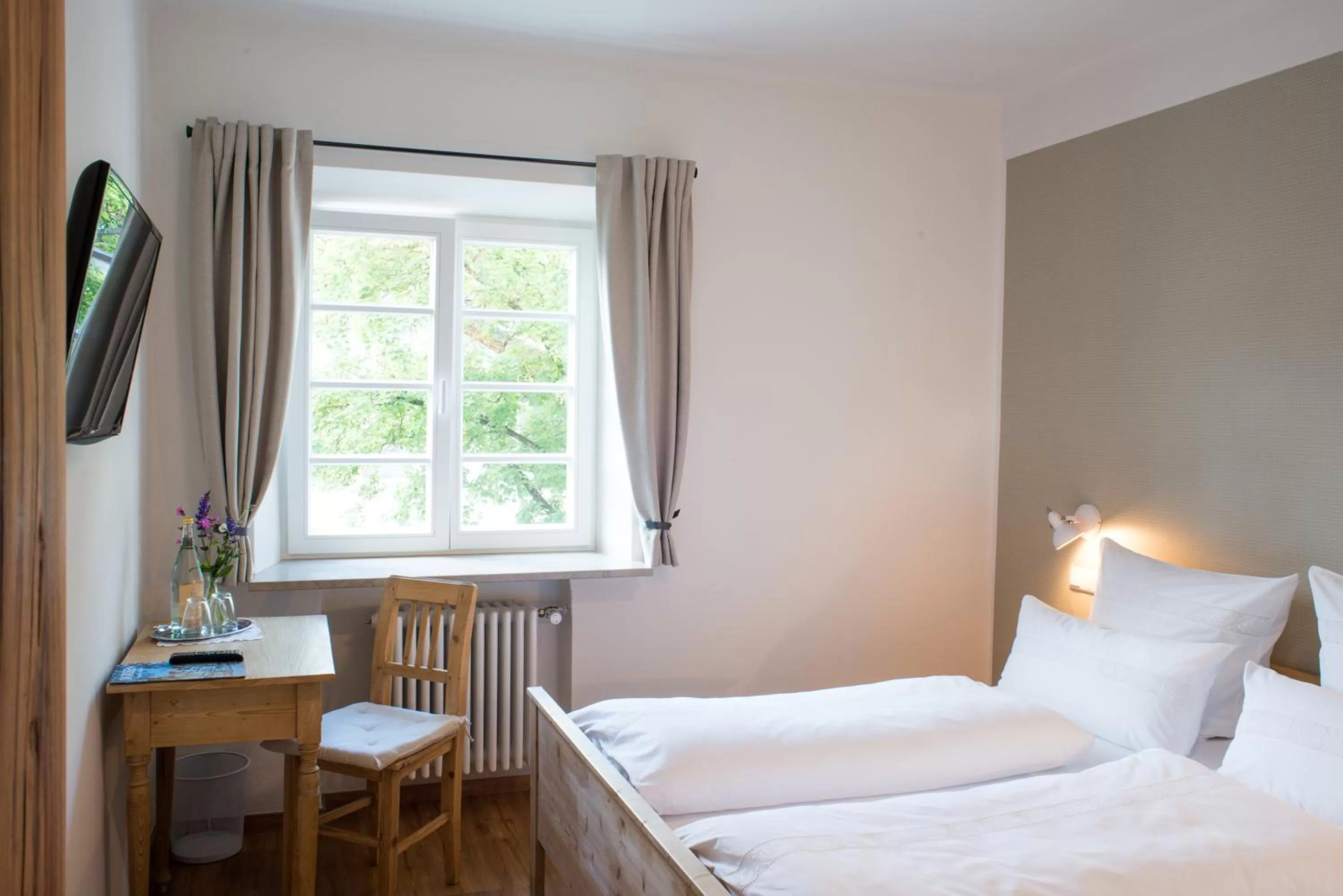 Day, Bed in Wailtl Hotel