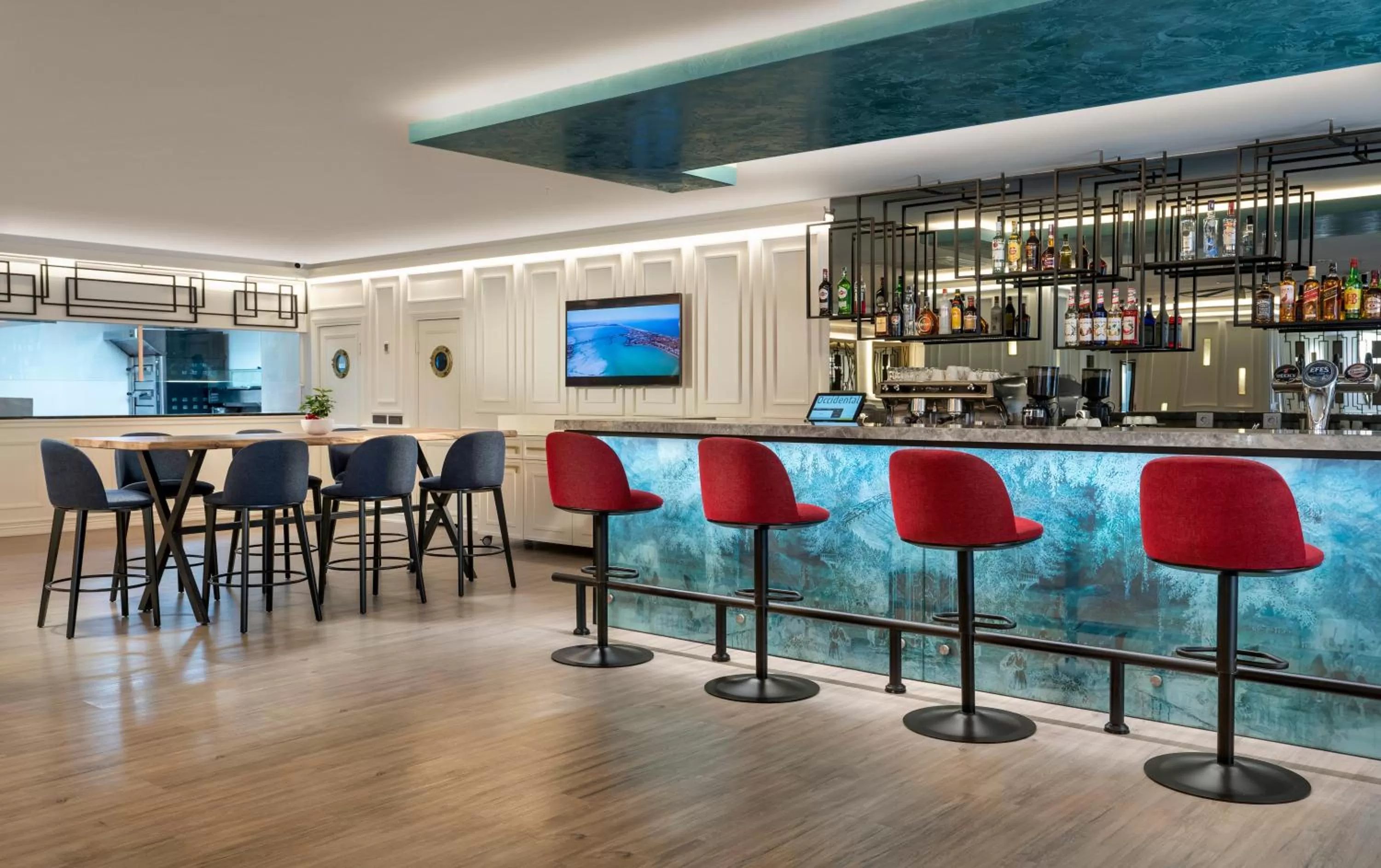 Lounge or bar, Lounge/Bar in Occidental Taksim