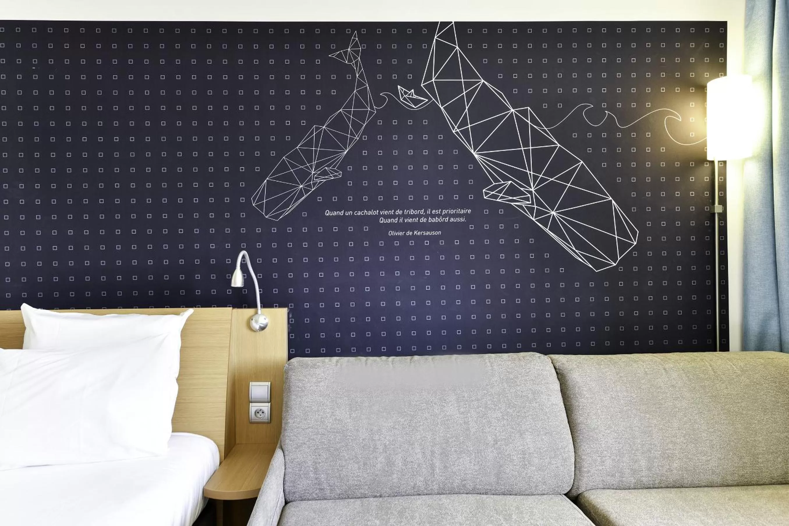 Decorative detail in Novotel La Rochelle Centre