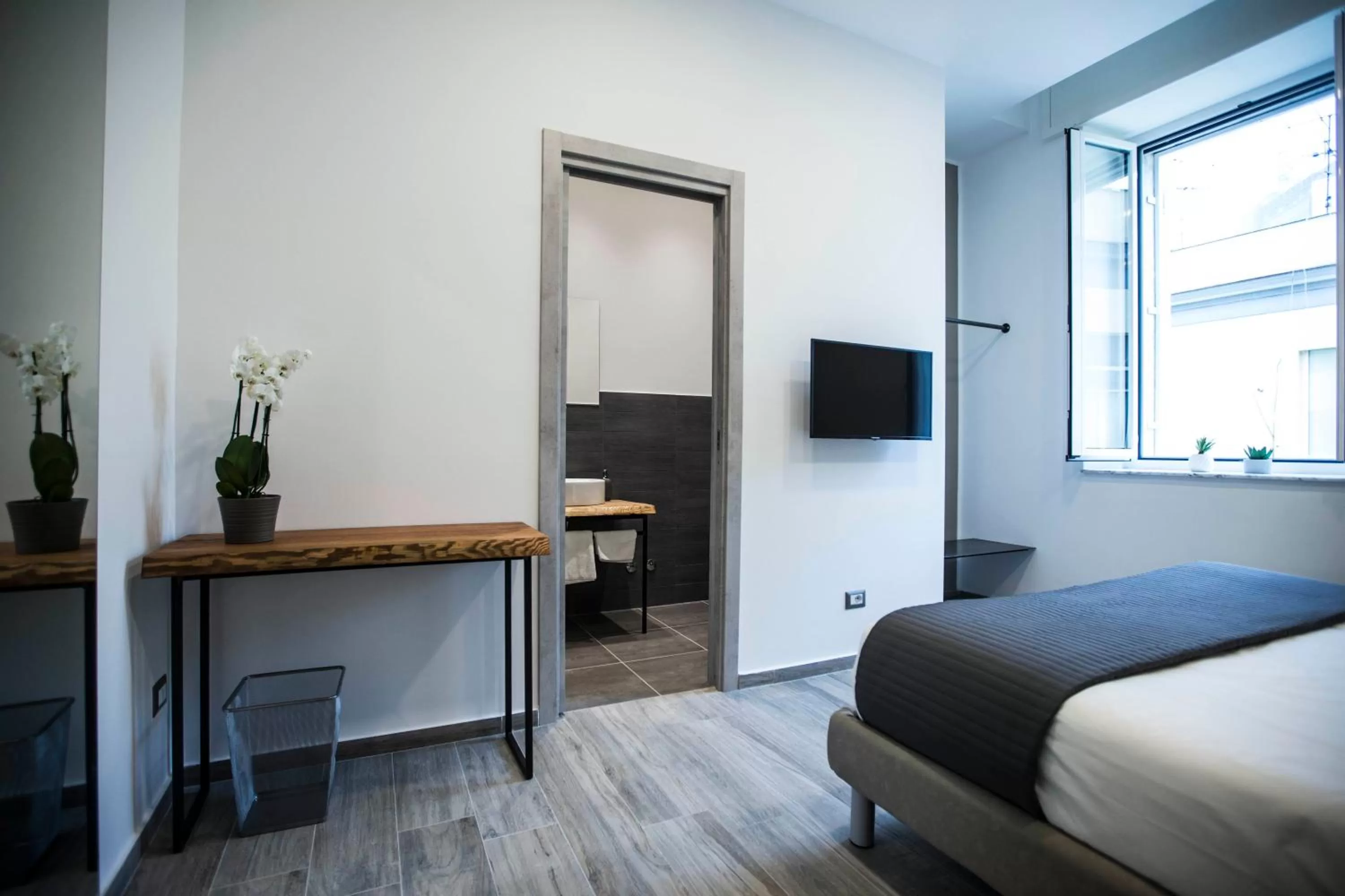 Bedroom, Bed in GB Central Station Napoli