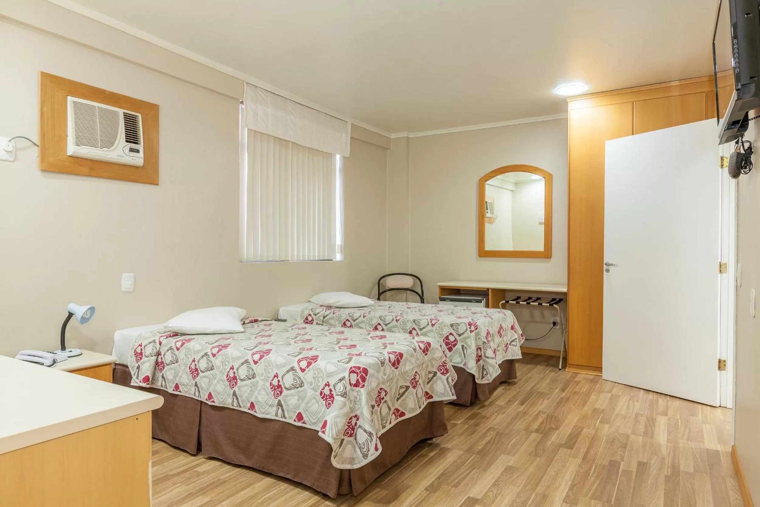 Bed in Tri Hotel Smart Caxias