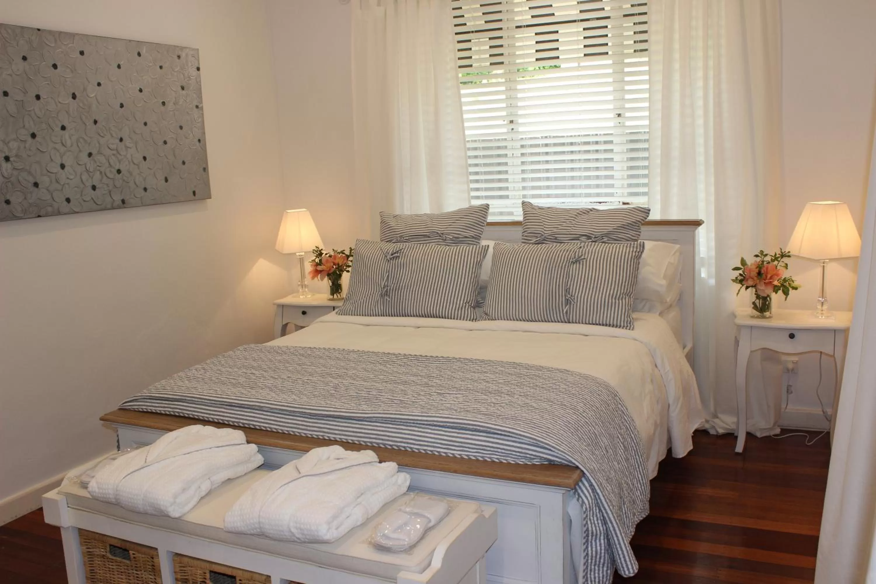 Bedroom, Bed in Pirralilla Estate Adelaide Hills