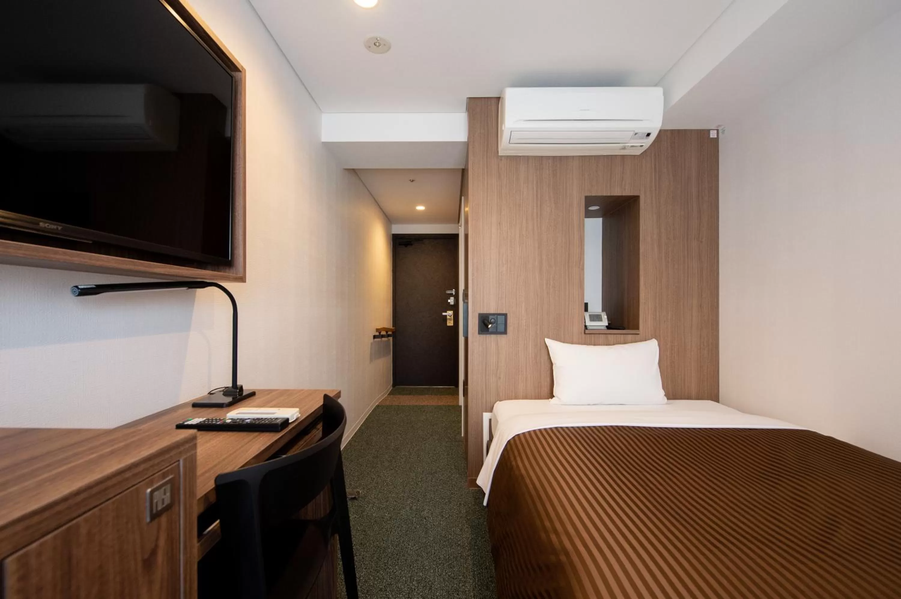 Bed in Belmont Hotel