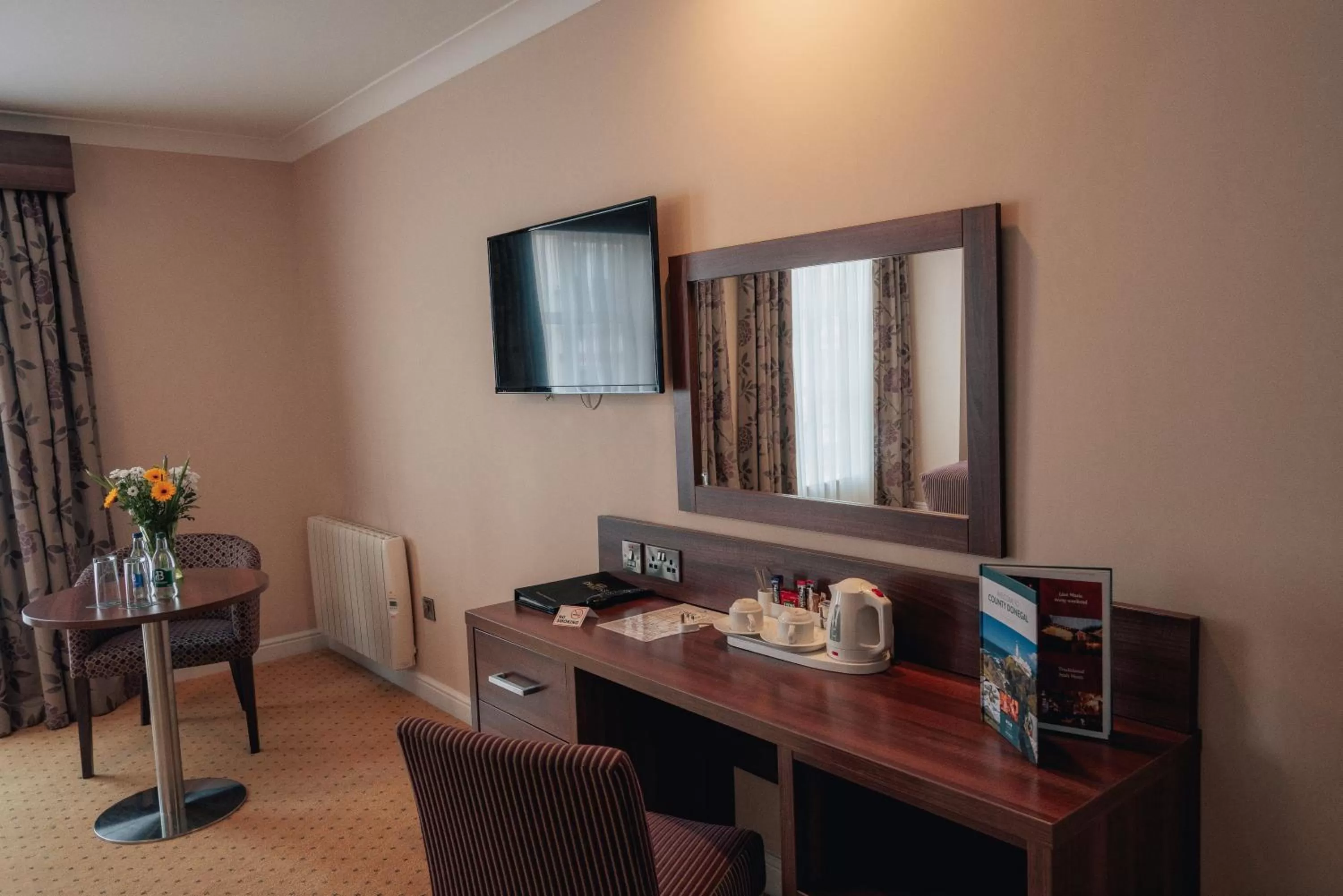 Double or Twin Room in Dillon’s Hotel