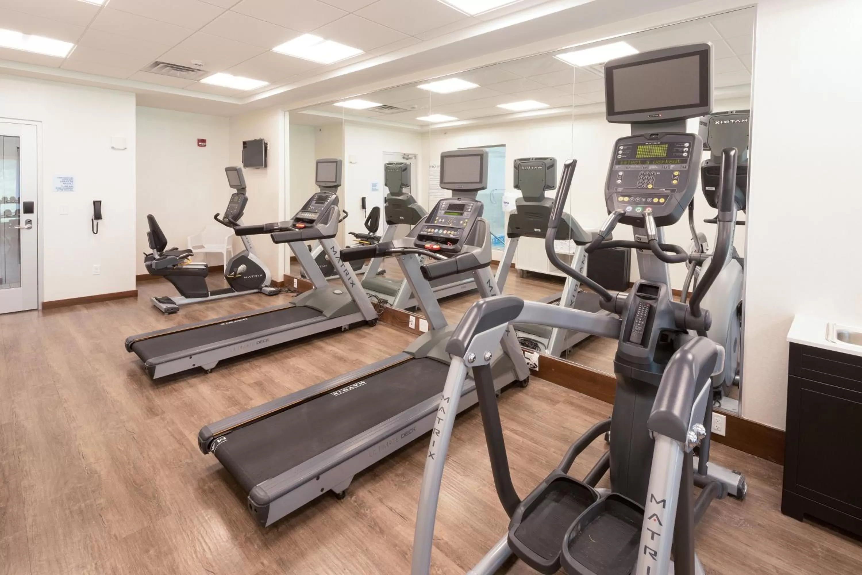 Fitness centre/facilities in Holiday Inn Express & Suites - Portage by IHG