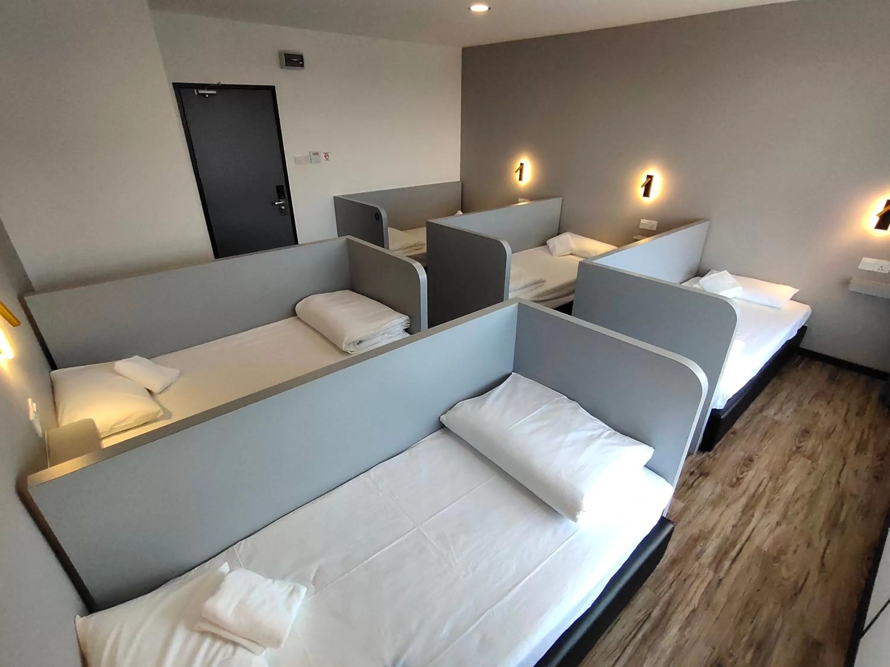 Bed in 4-Bed Dormitory Room in 3-Plus Hotel