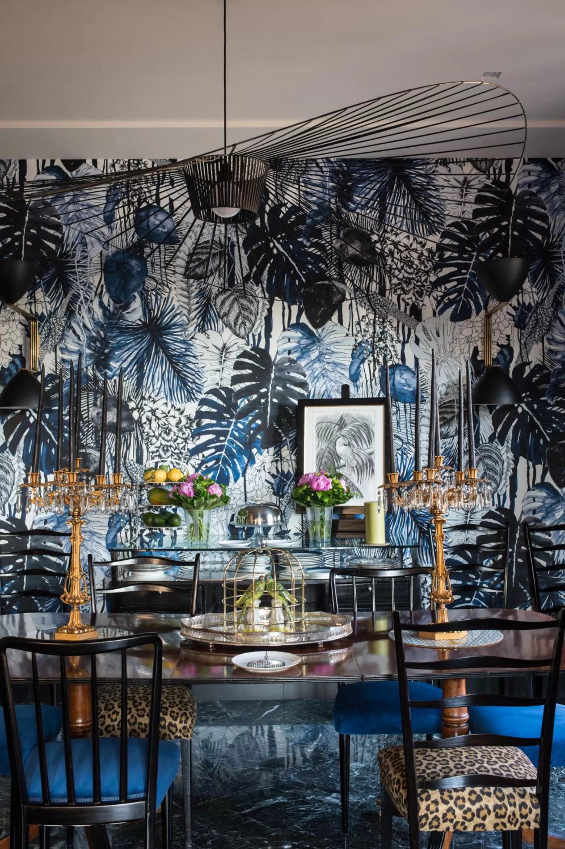 Restaurant/places to eat in Velona's Jungle Luxury Suites