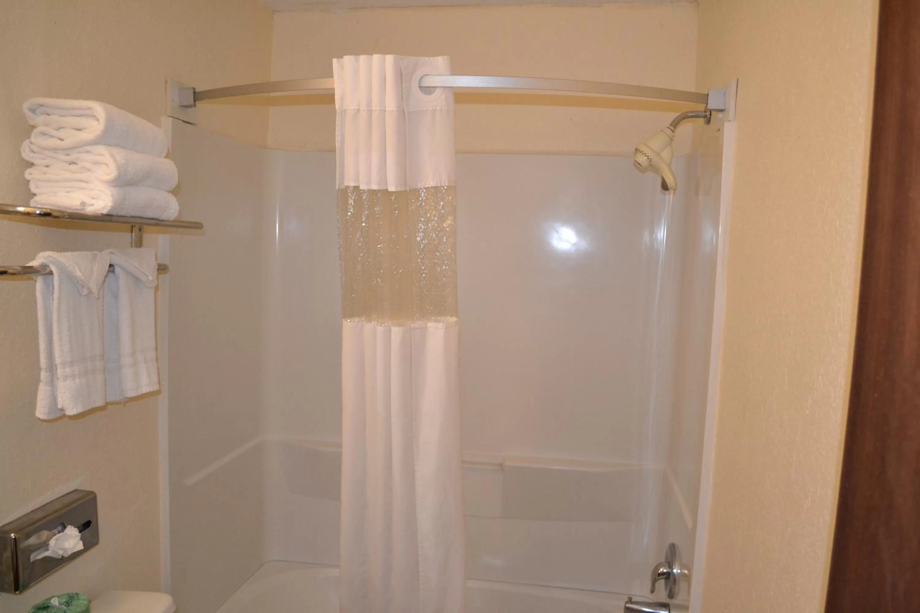 Ramada by Wyndham West Atlantic City