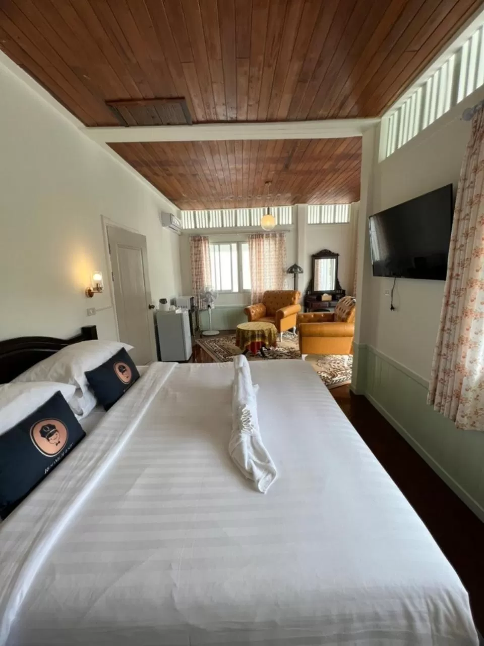 Bed in RoomQuest Rim Praya Dinsor Road