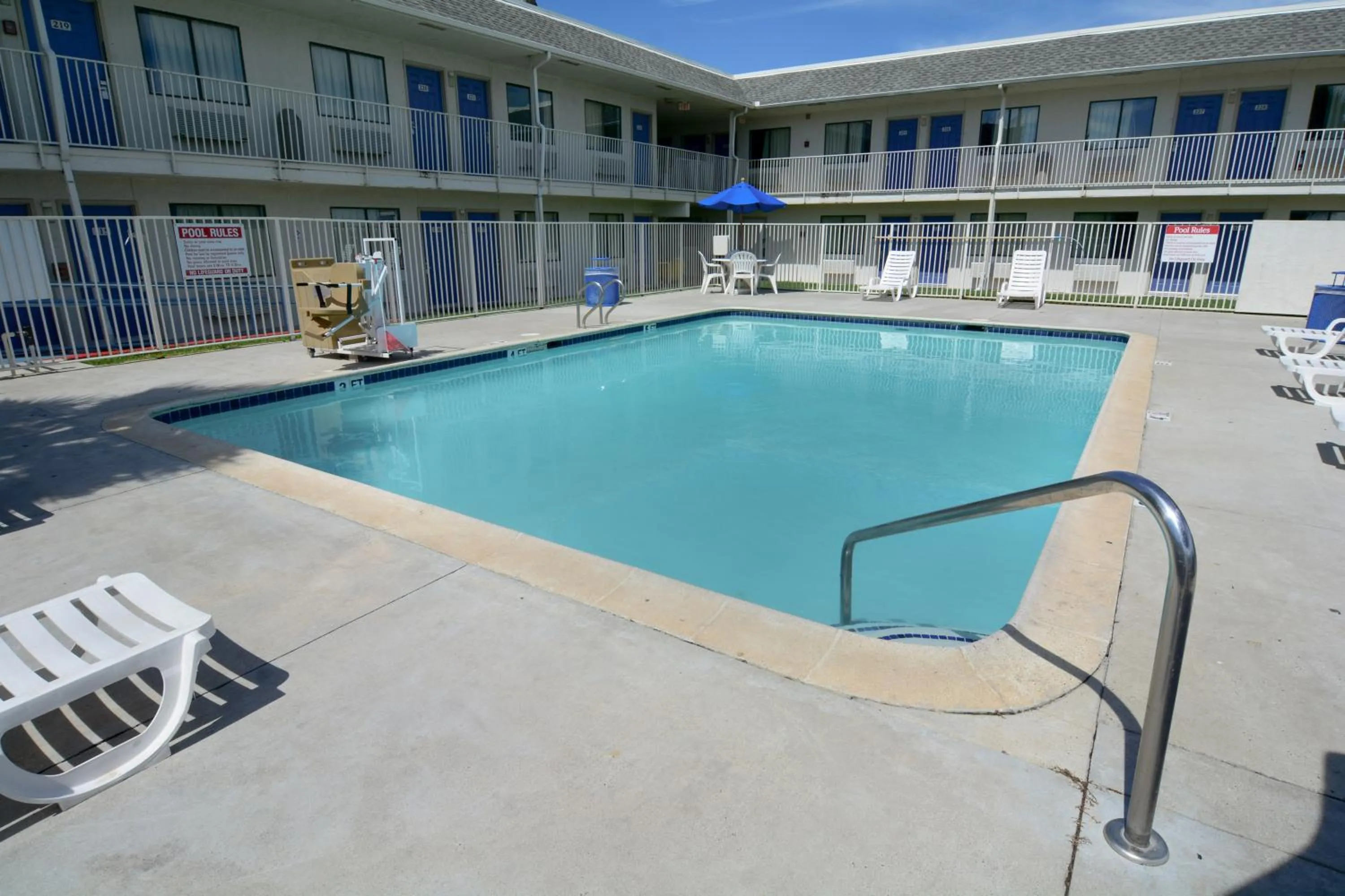 Swimming pool in Motel 6-Galveston, TX