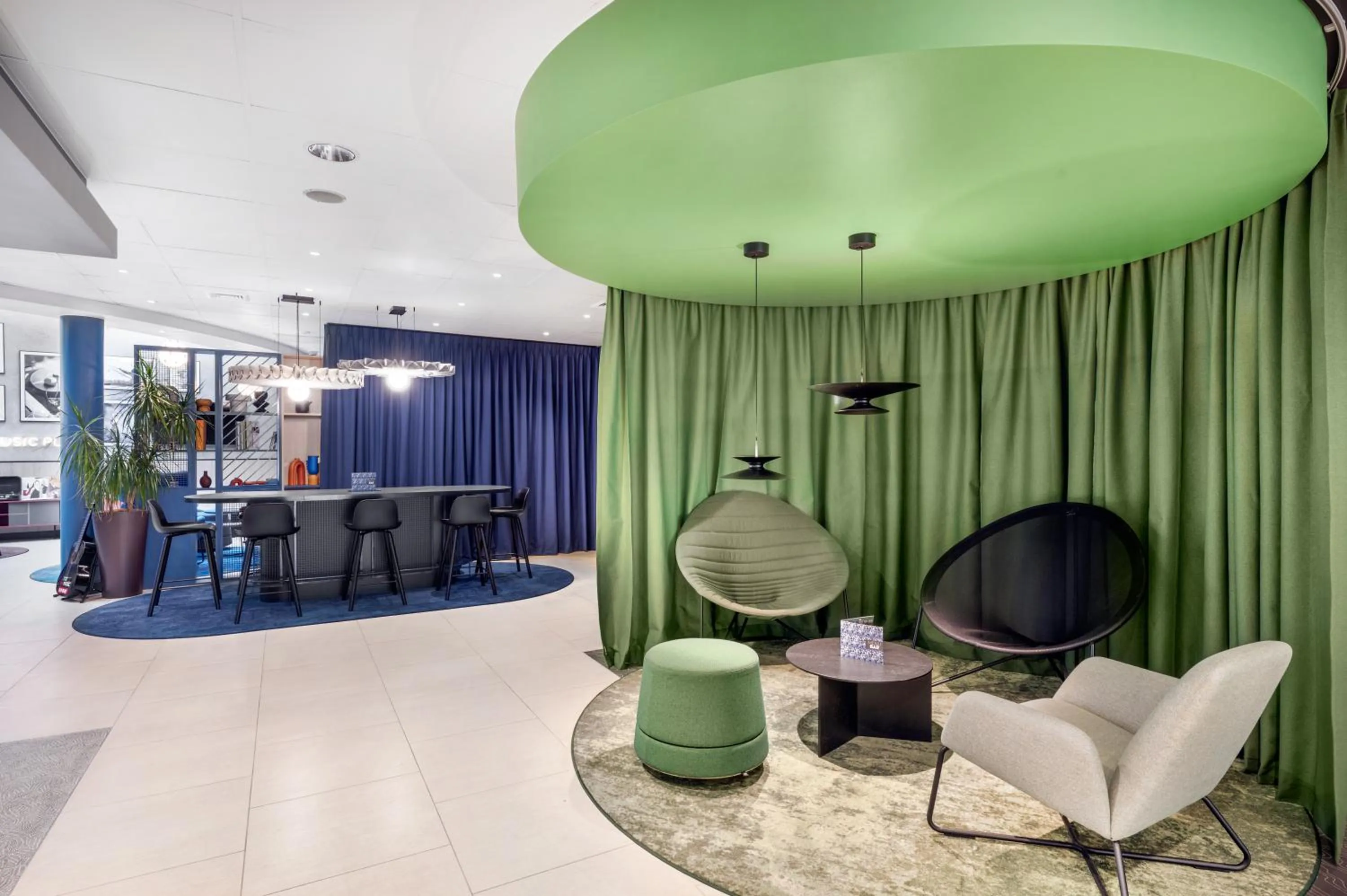 Lobby or reception in Ibis Budapest Centrum