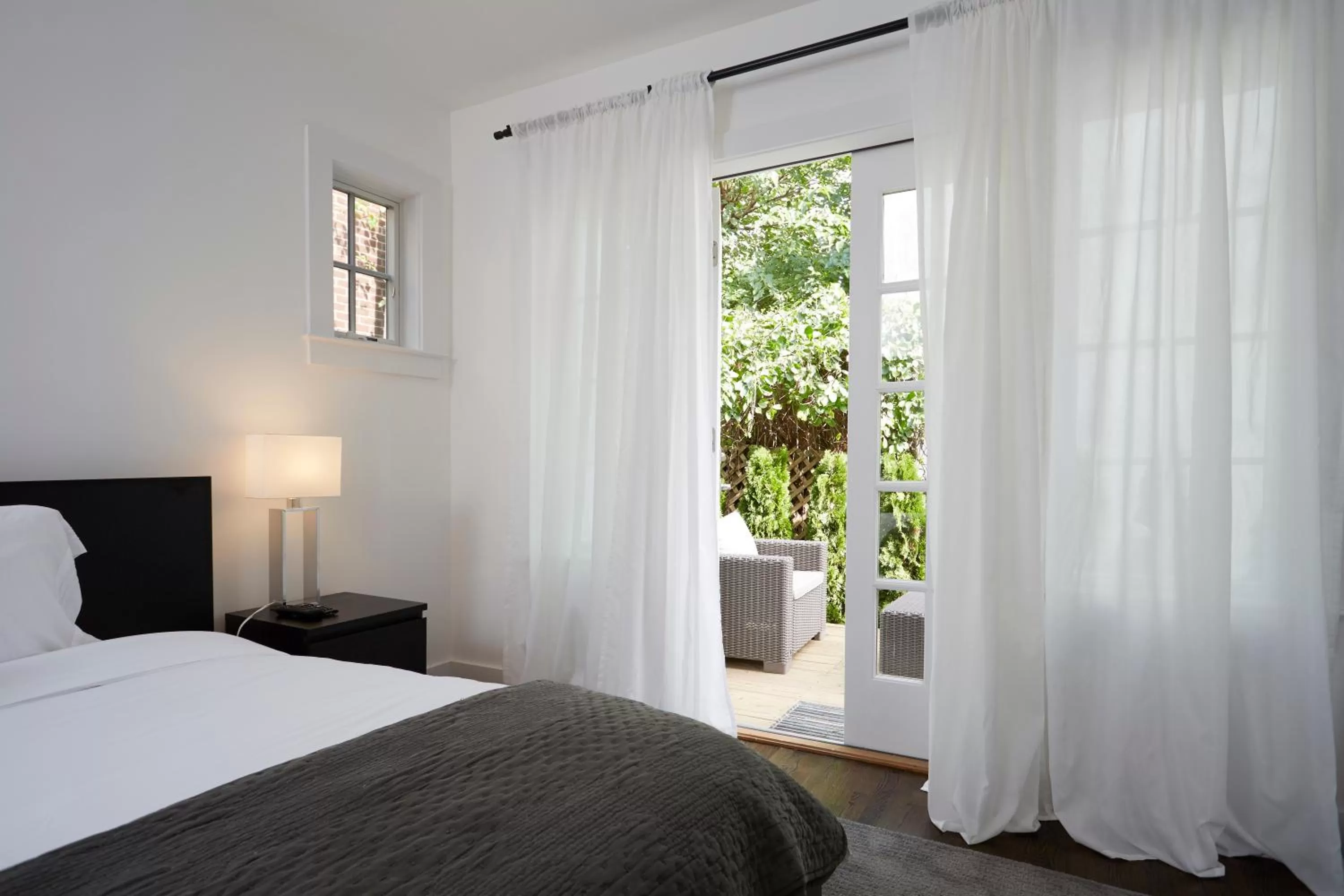 Bed in Station Inn Pawling