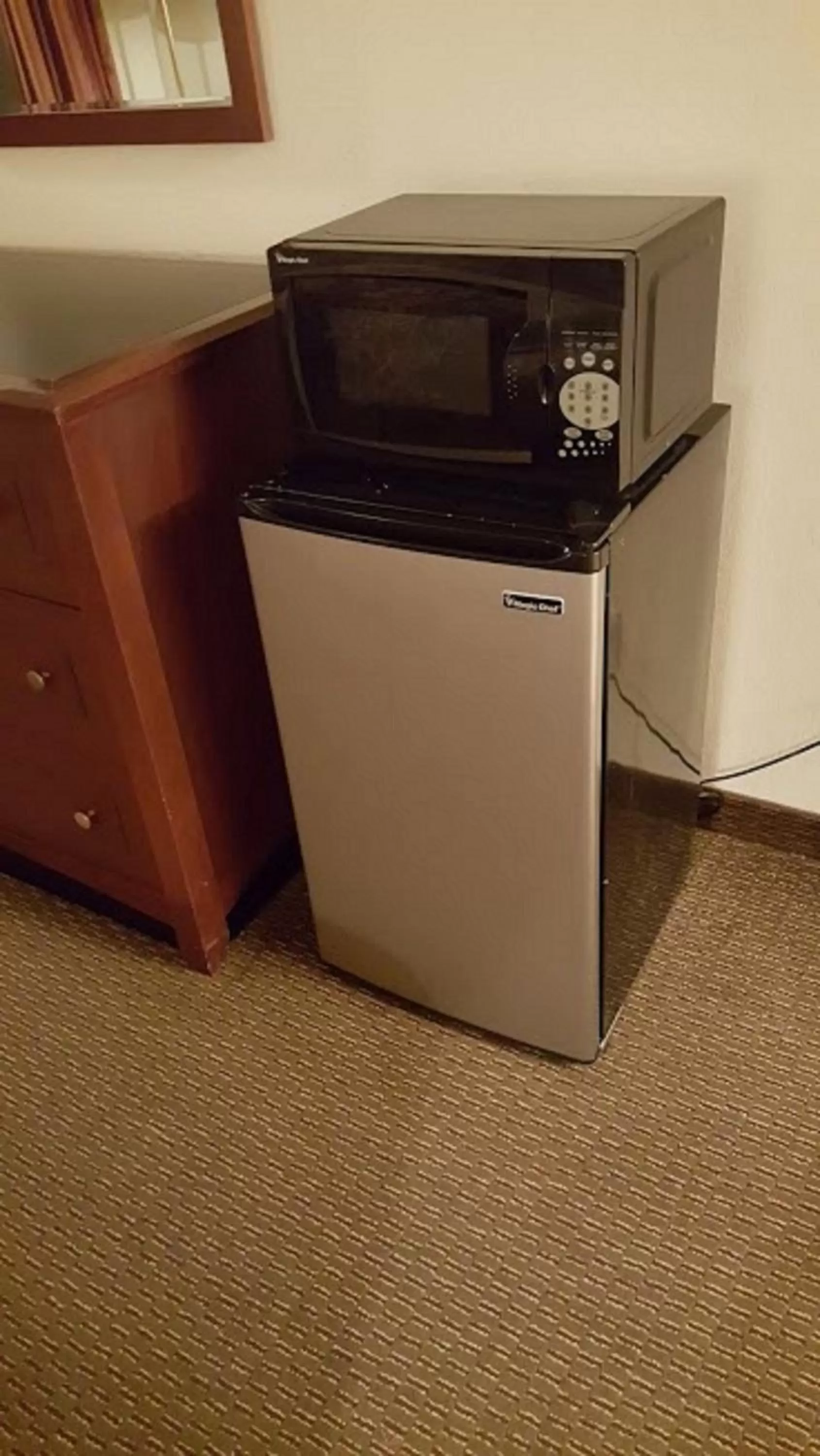 Kitchen or kitchenette in Cedar Creek Inn