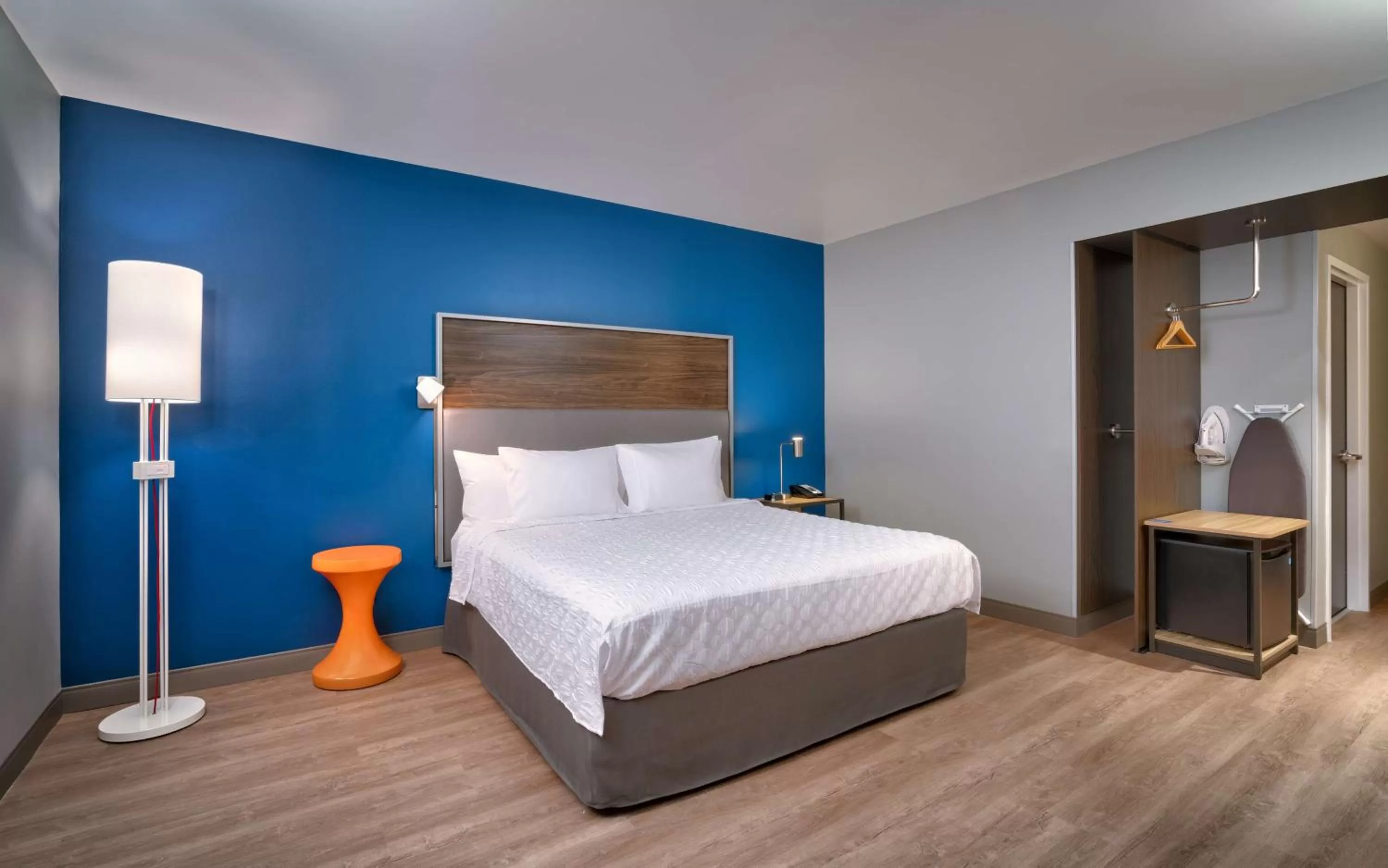 Bed in Tru By Hilton Clearfield Hill Air Force Base, Ut