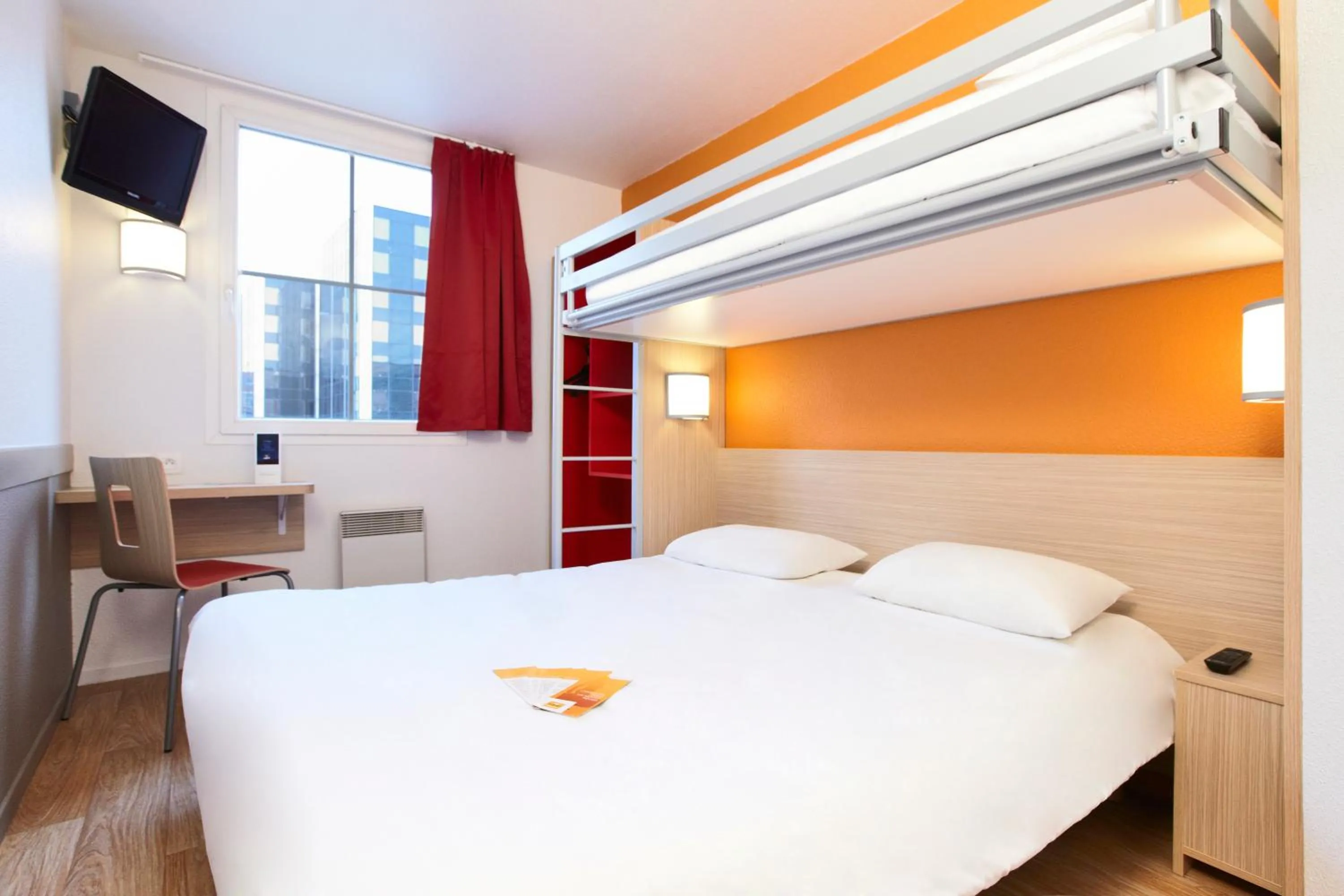 Photo of the whole room, Bed in Première Classe Paris Ouest - Pont de Suresnes
