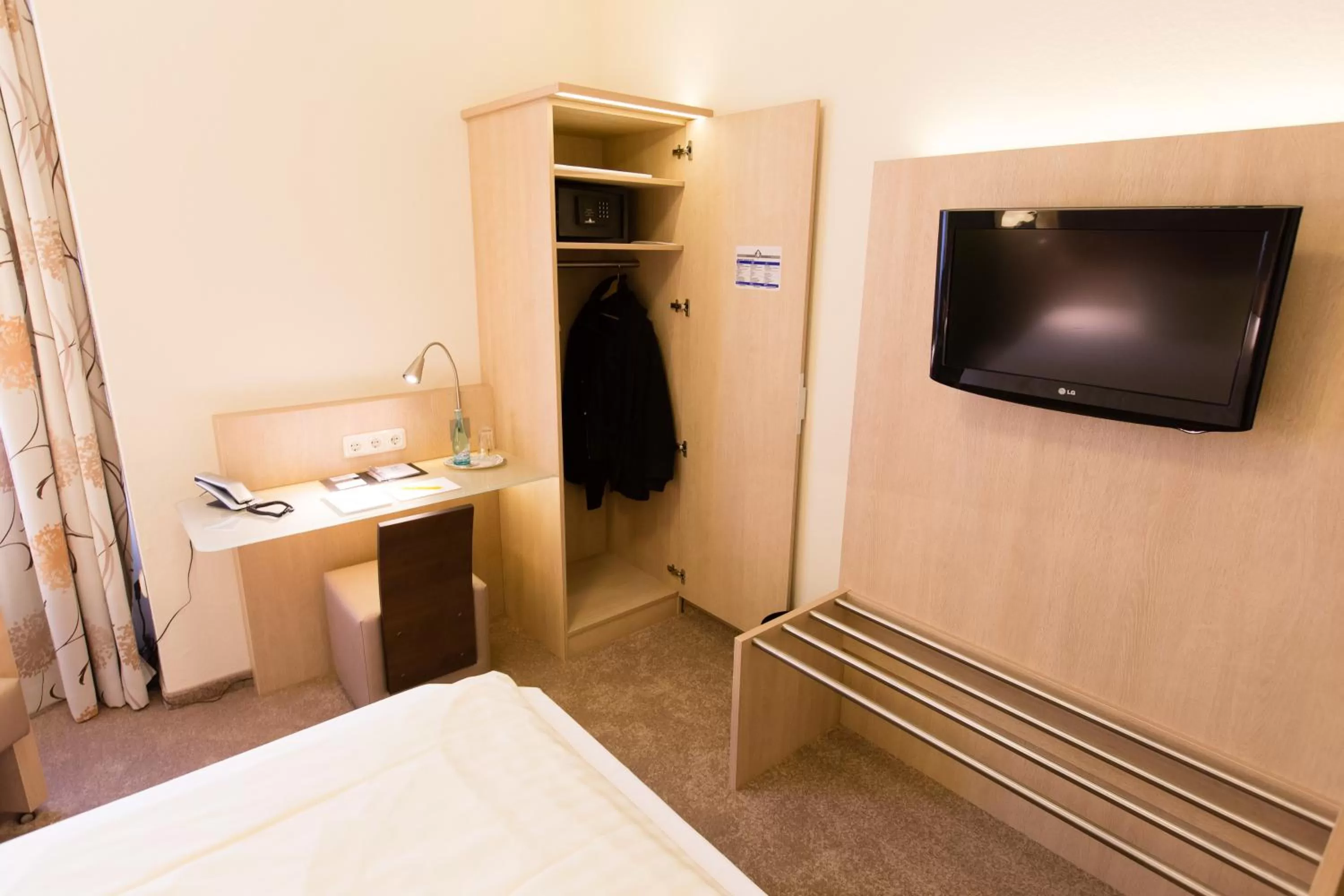 Decorative detail, Bed in Hermes Hotel Oldenburg