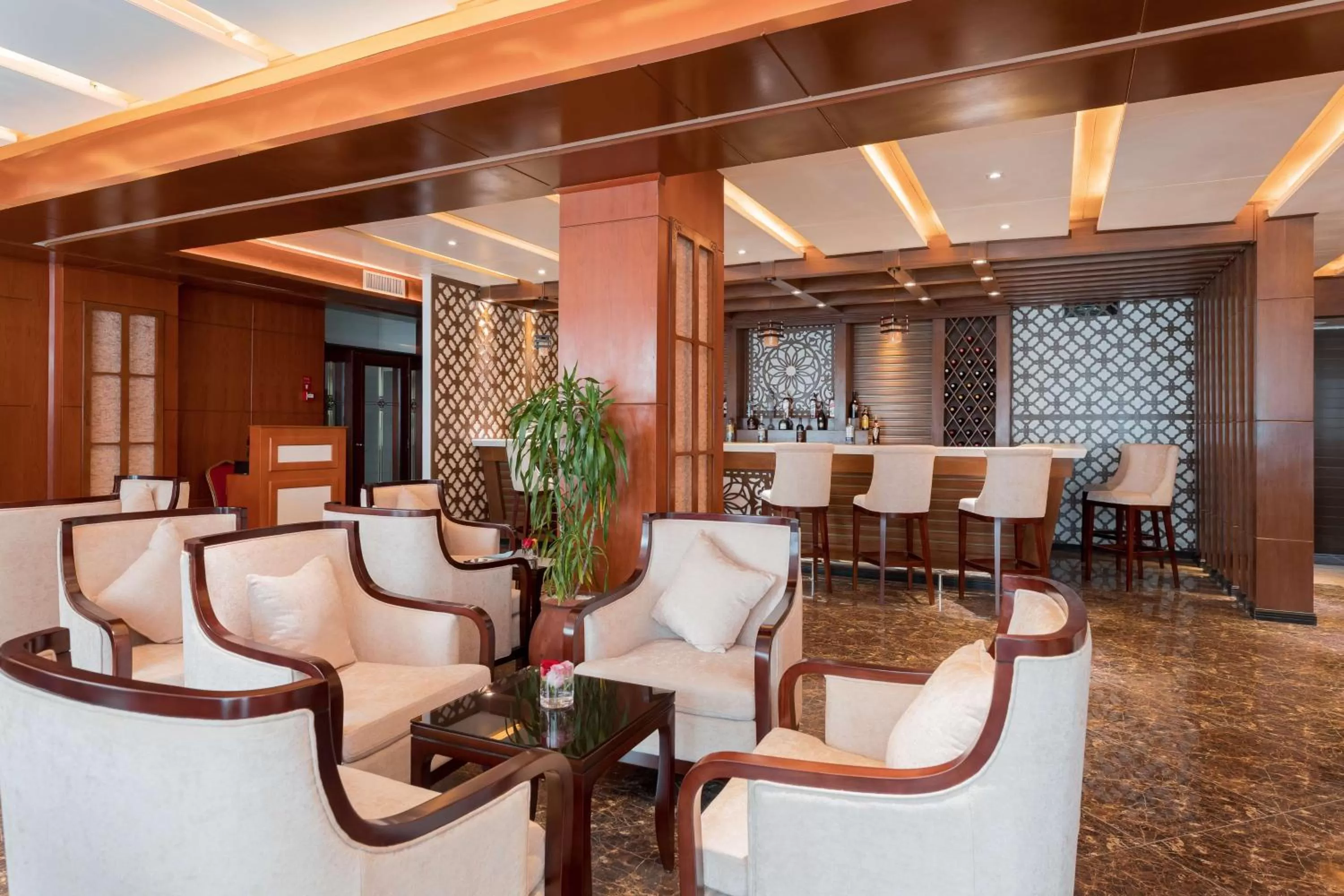 Lounge or bar in Best Western Plus Pearl Addis