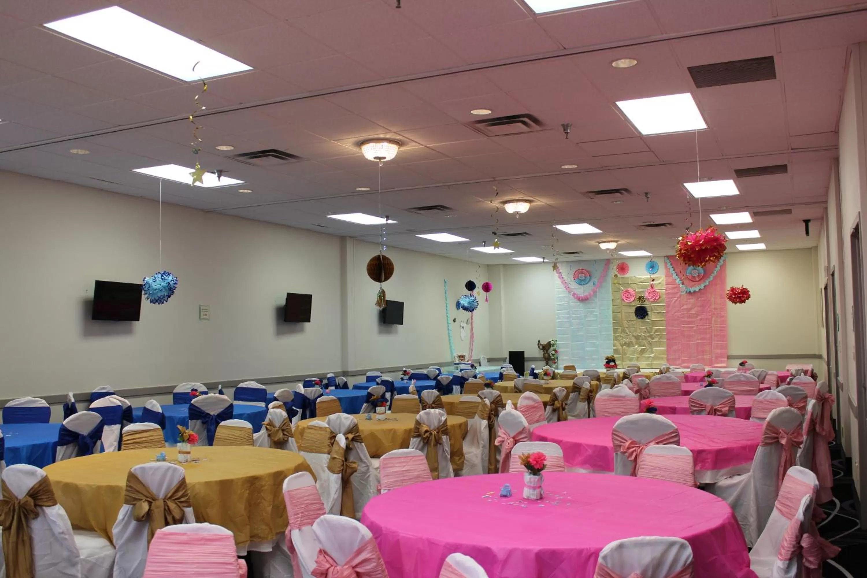 Banquet/Function facilities in La Quinta Inn by Wyndham Davenport & Conference Center