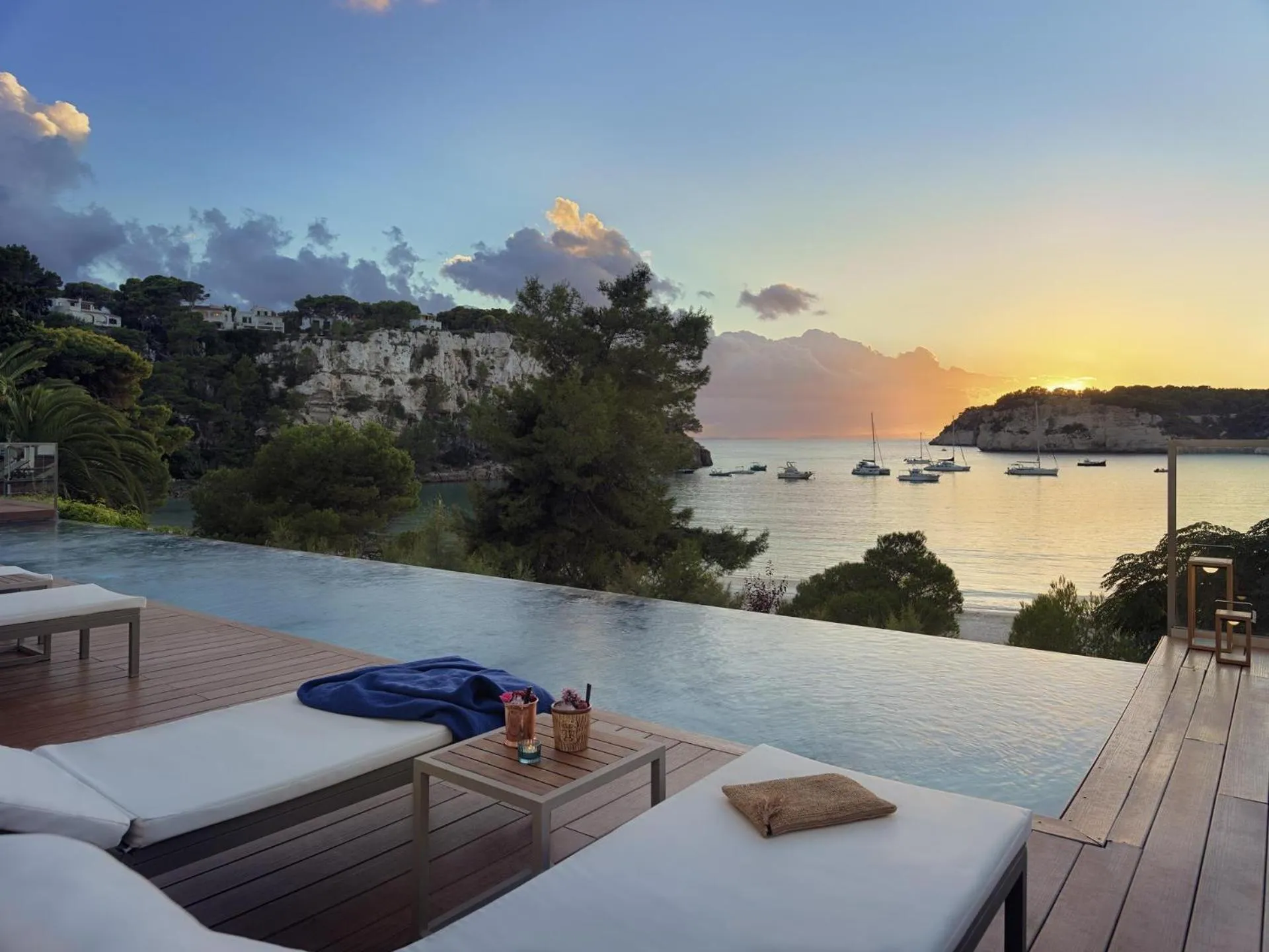 Balcony/Terrace in Meliá Cala Galdana