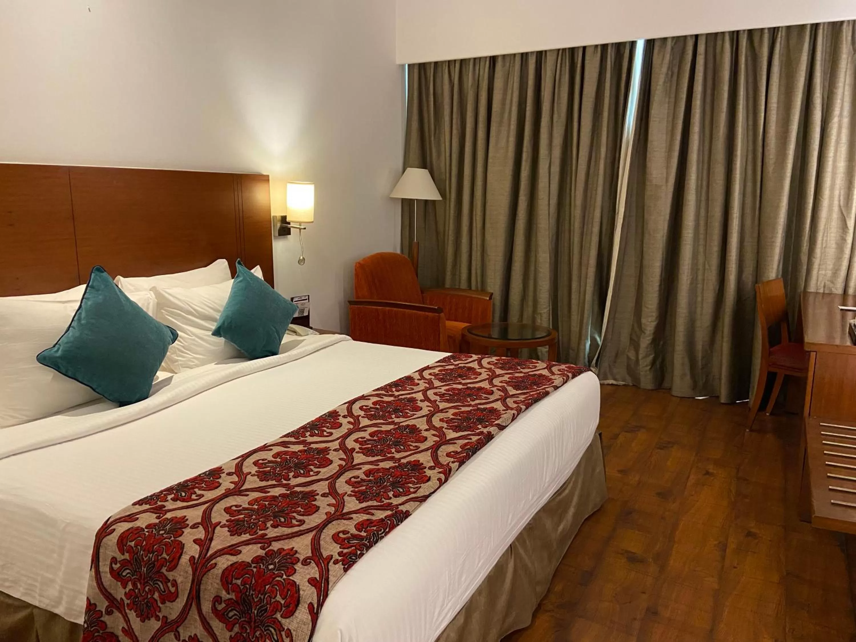 Fortune Club Room King Bed in Fortune Select Exotica, Navi Mumbai - Member ITC Hotels' Group