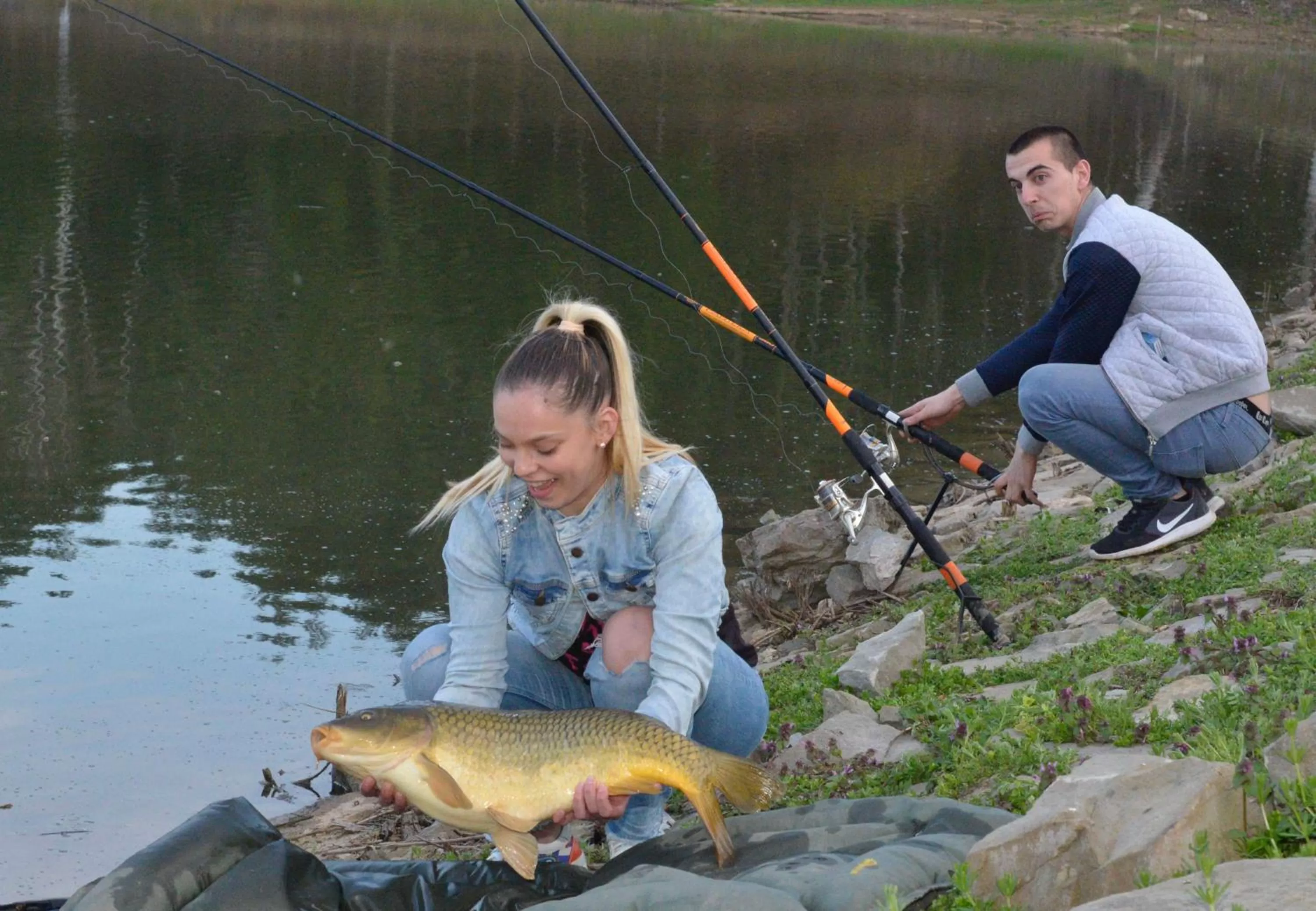 Canoeing in RAYA Garden - Park Hotel & Winery