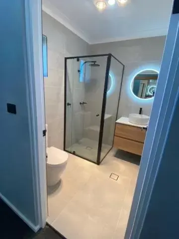 Deluxe Twin Room in Old Maitland Inn - Rutherford Deluxe Twin Room in Old Maitland Inn - Rutherford