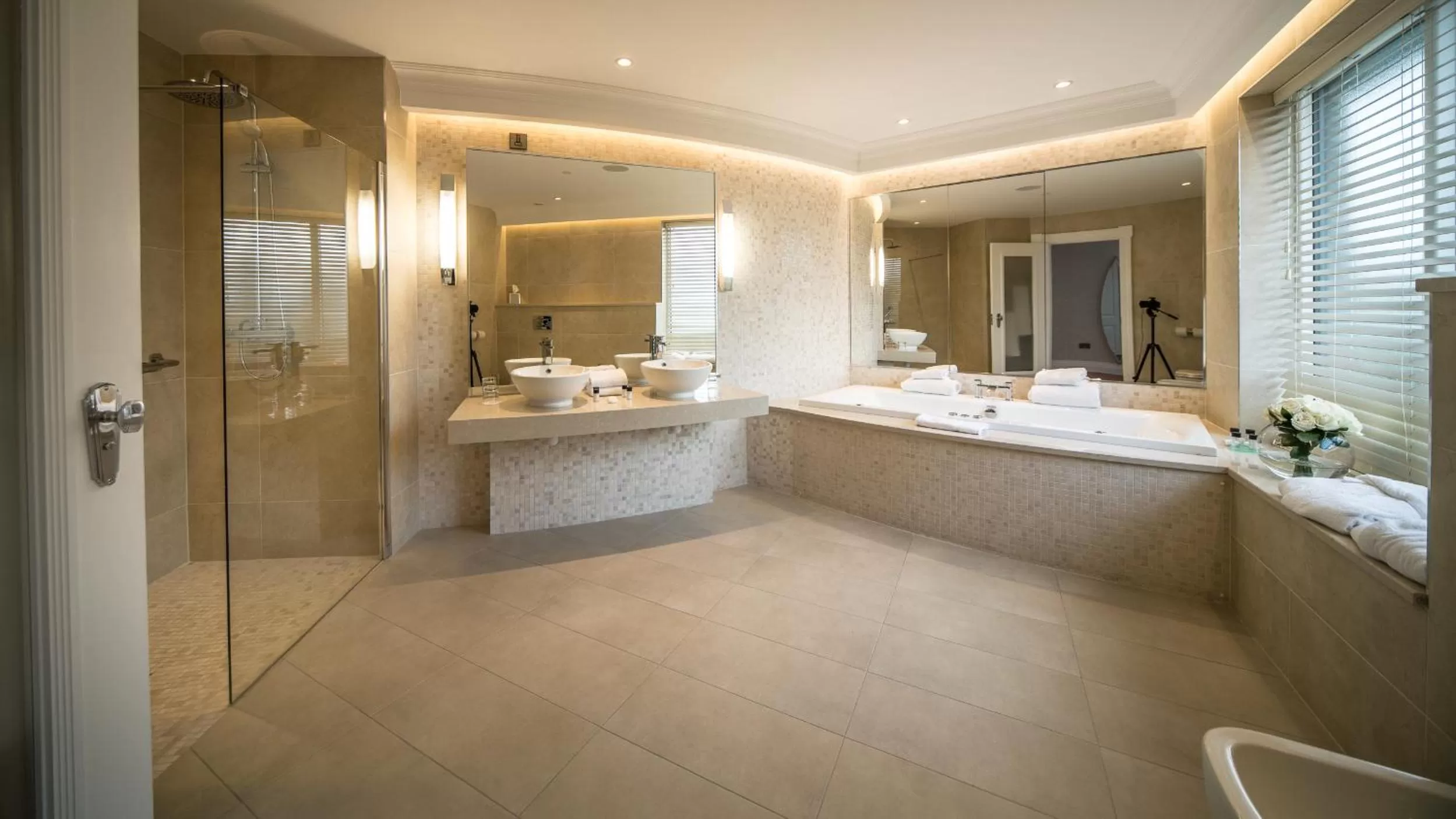 Bathroom in Hotel Kilmore