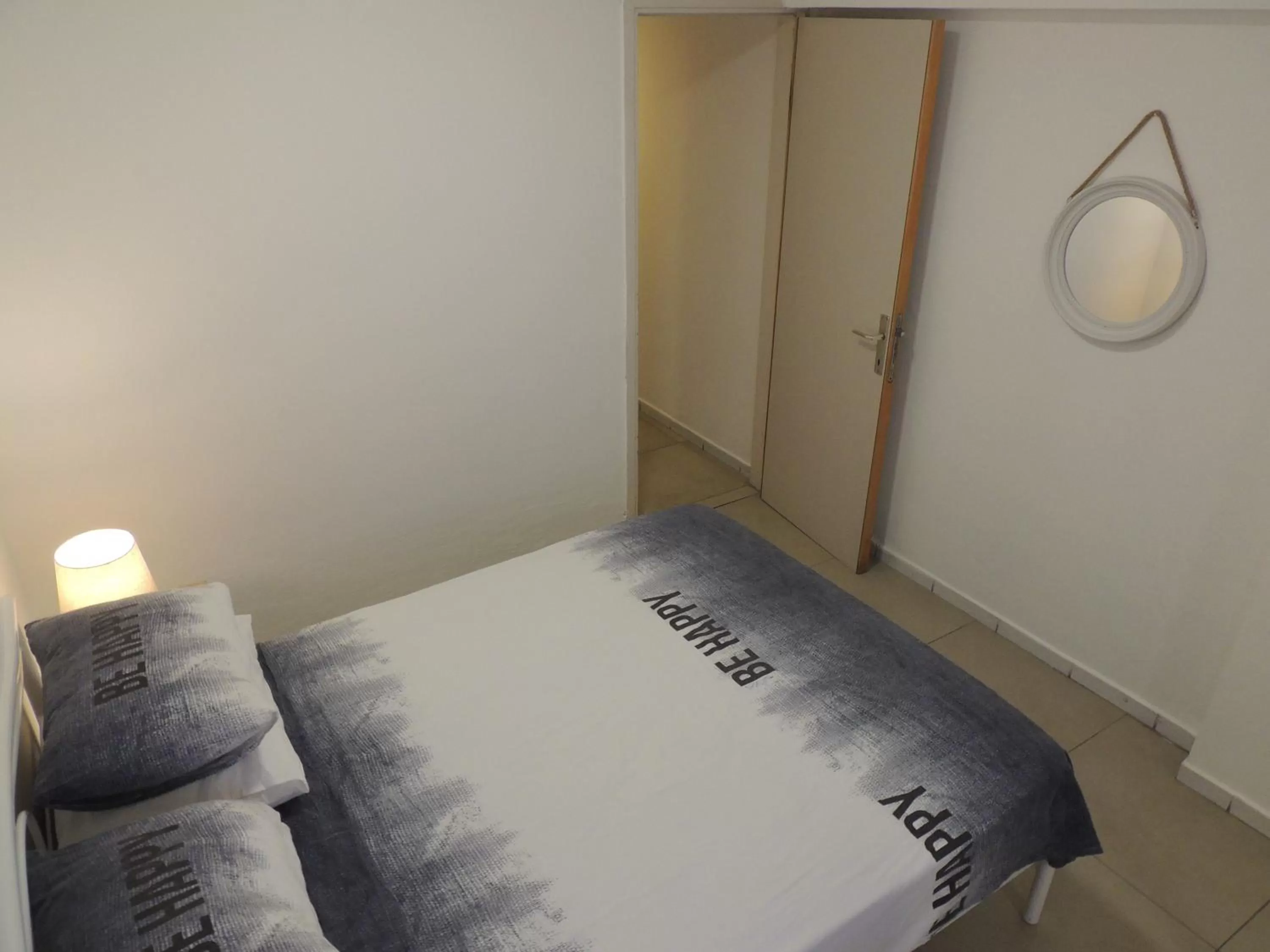 Bedroom, Bed in Lev Eilat Suites