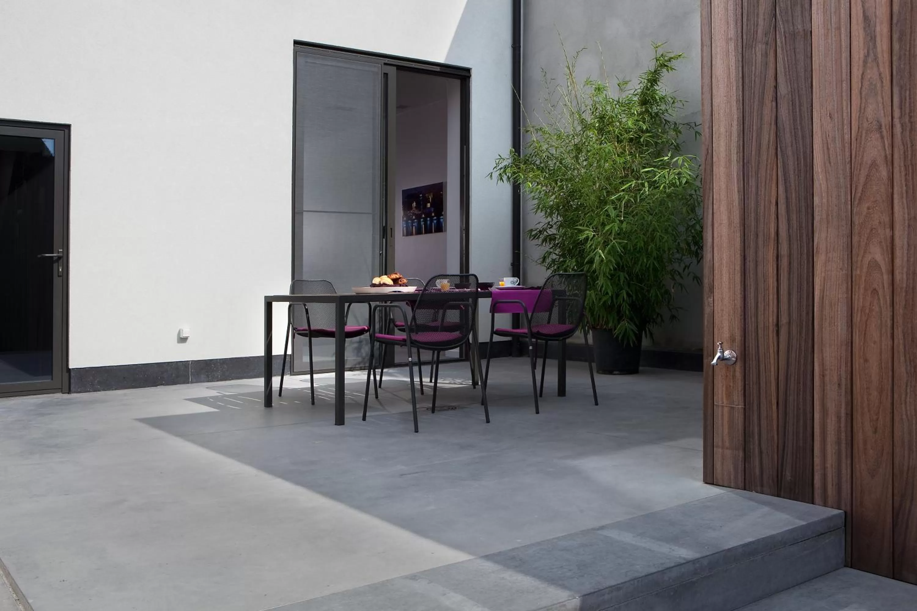 Garden in B&B Snooz Inn